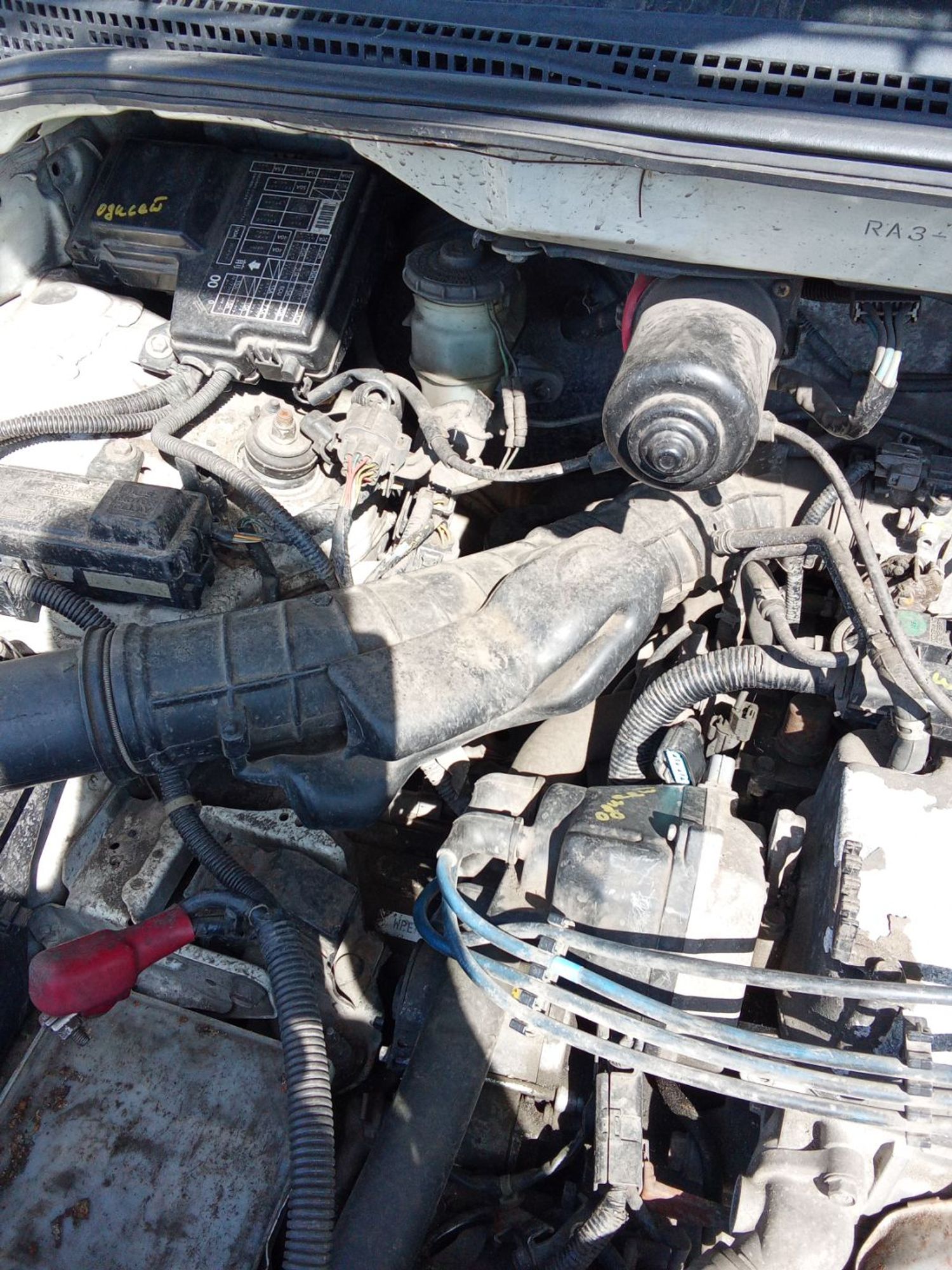 https://ycs.partsauto.market/partsauto-images/thmbs/userImages/7ed63c96fe685f431889ec34ef8f13b8/part/c1d8eb43-6582-4e6f-b4dc-c4fa2c617eb8_1777956083866.jpg