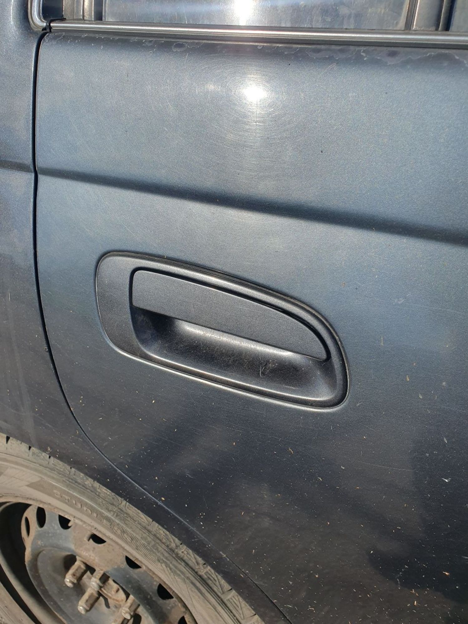https://ycs.partsauto.market/partsauto-images/thmbs/userImages/7ed63c96fe685f431889ec34ef8f13b8/part/c378610b-e755-4cec-ad79-5e499eaa7291_1786680680755.jpg
