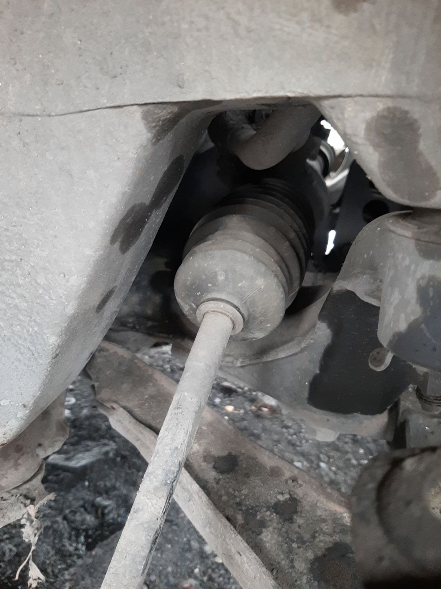 https://ycs.partsauto.market/partsauto-images/thmbs/userImages/7ed63c96fe685f431889ec34ef8f13b8/part/c406e7b5-ae3d-4de9-8196-406f00dd9d56_1776055159473.jpg