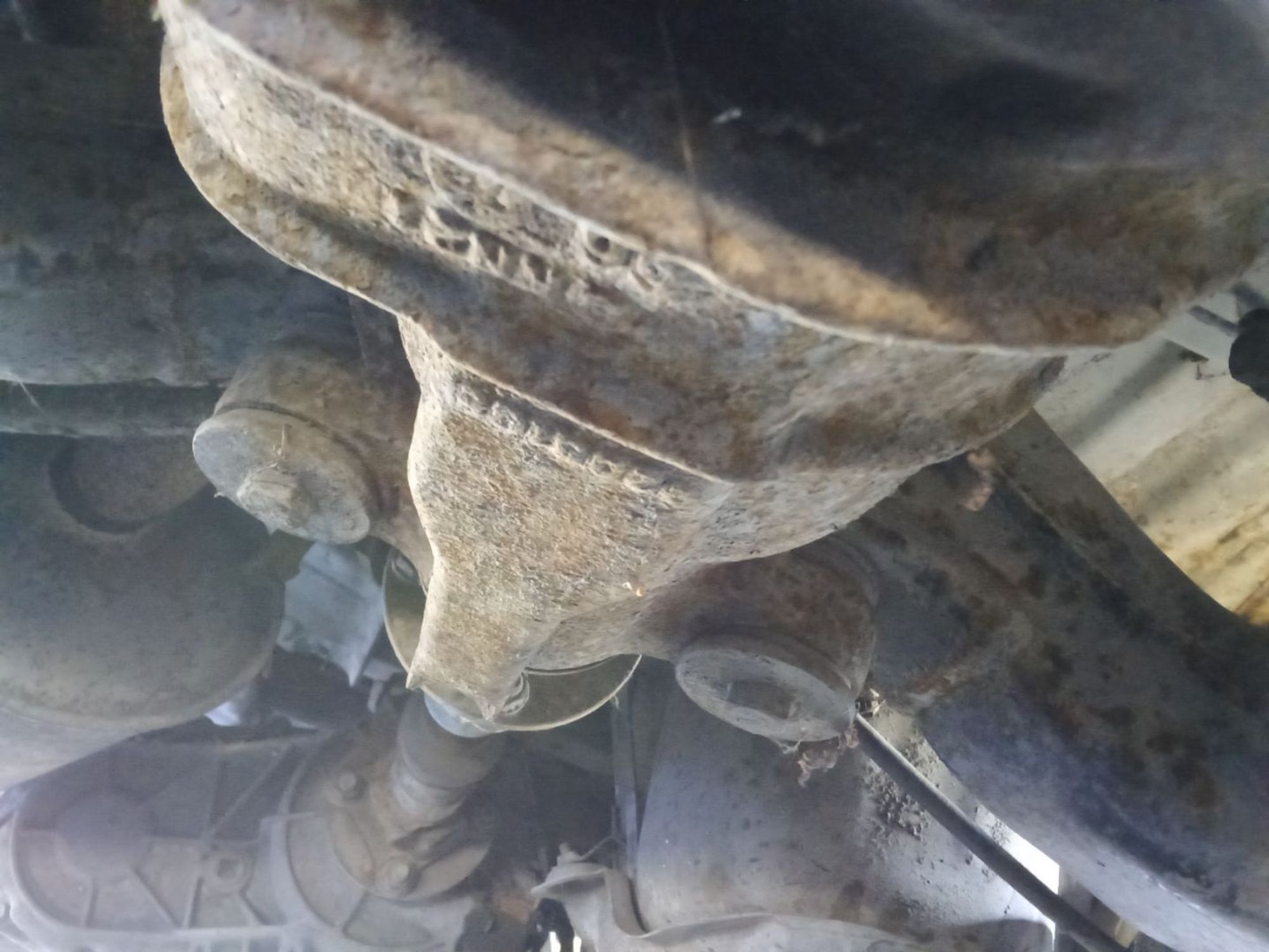 https://ycs.partsauto.market/partsauto-images/thmbs/userImages/7ed63c96fe685f431889ec34ef8f13b8/part/c4baa663-8e11-4840-9c00-b883528d8887_1778725275592.jpg