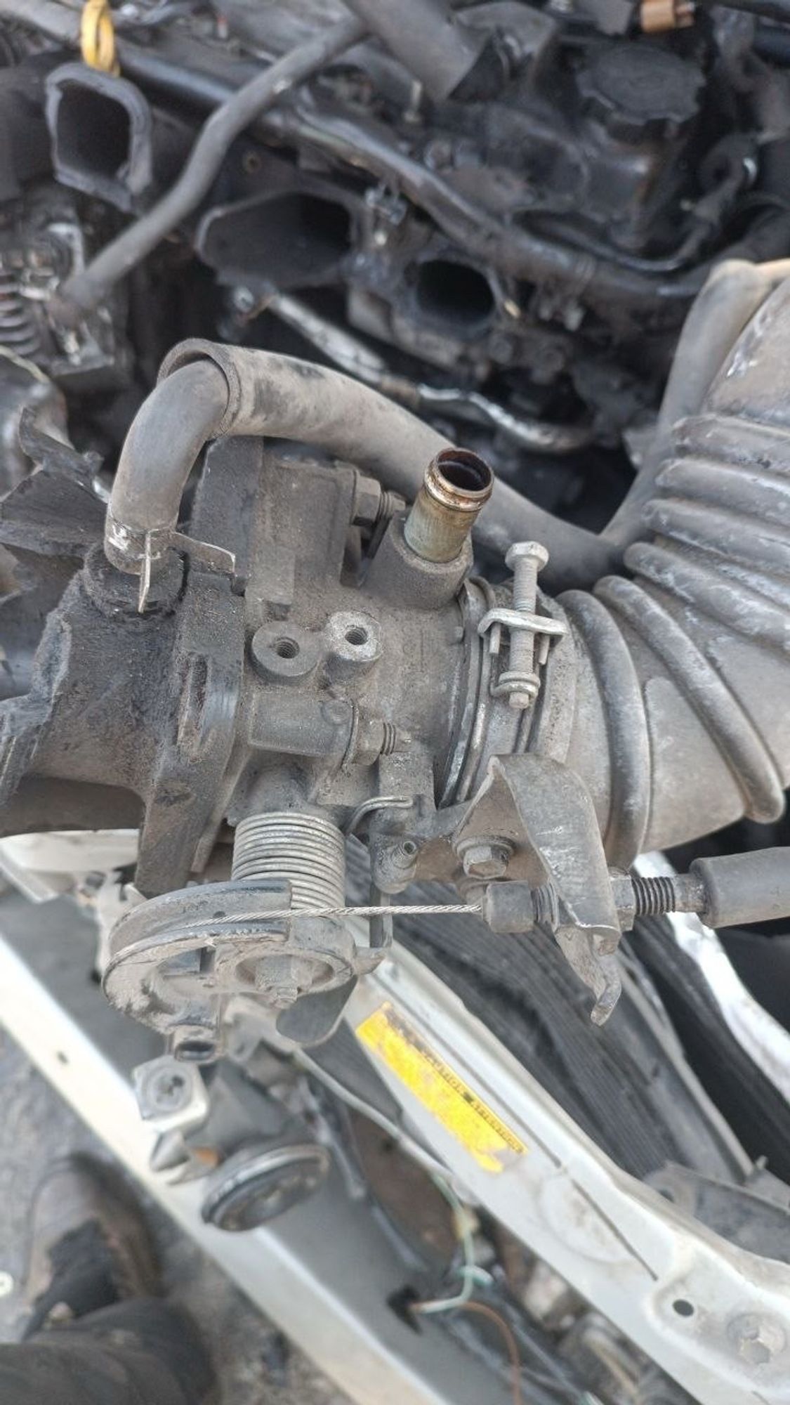 https://ycs.partsauto.market/partsauto-images/thmbs/userImages/7ed63c96fe685f431889ec34ef8f13b8/part/c568bcc9-7214-4cc4-b7b2-a24c66c3dbc0_1774113734782.jpg
