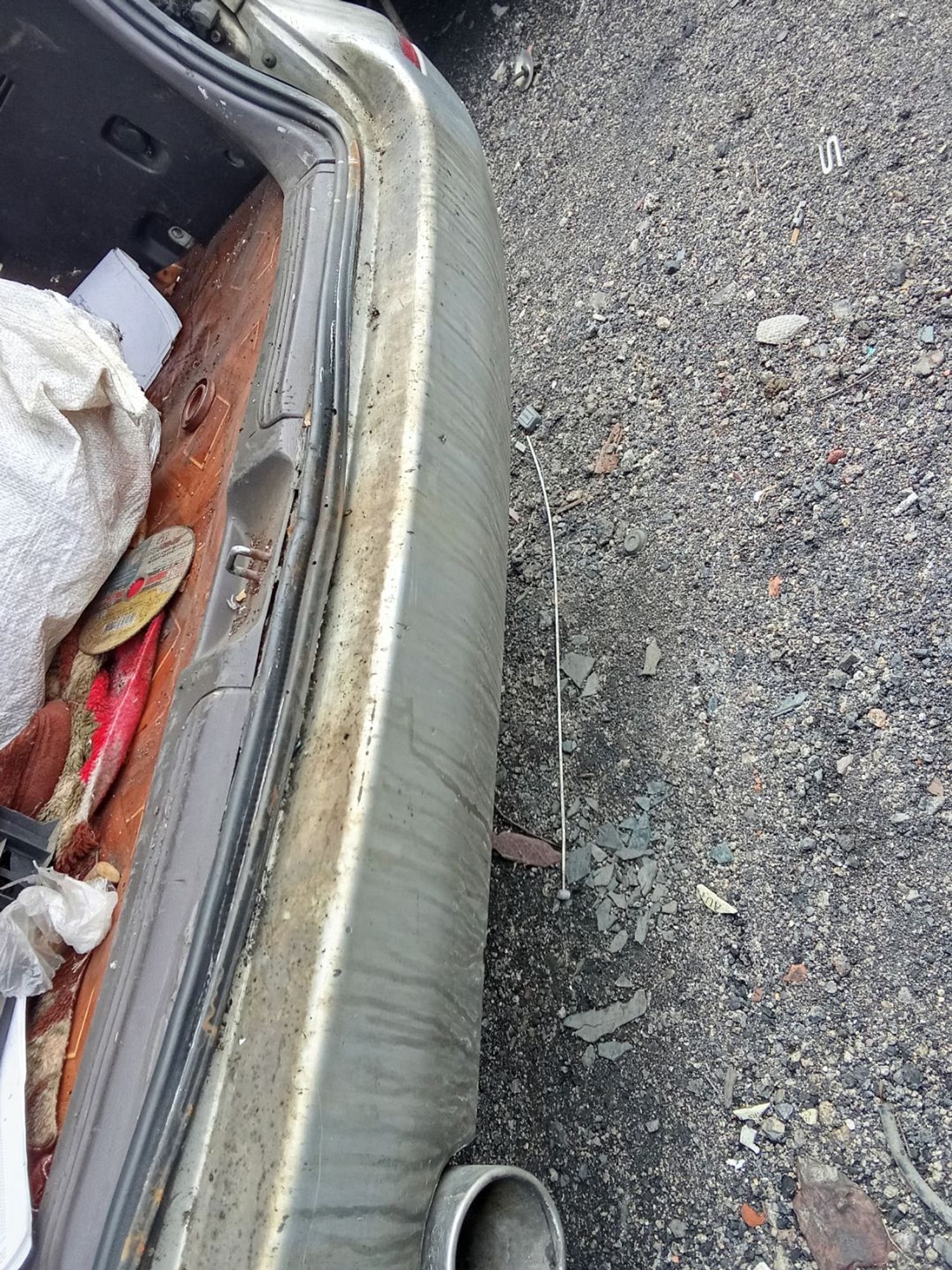 https://ycs.partsauto.market/partsauto-images/thmbs/userImages/7ed63c96fe685f431889ec34ef8f13b8/part/c63f9d3a-2e93-4fbc-96b3-402085b34d46_1778642702062.jpg