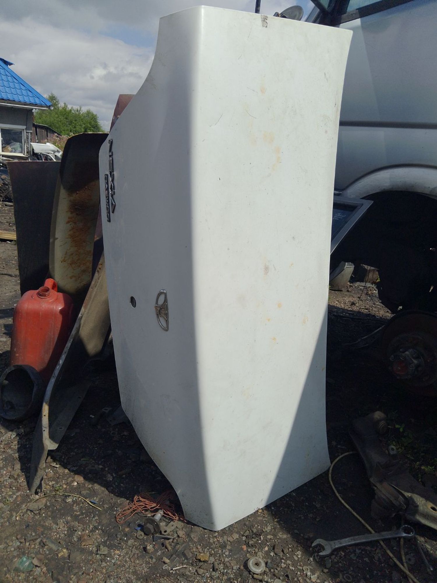 https://ycs.partsauto.market/partsauto-images/thmbs/userImages/7ed63c96fe685f431889ec34ef8f13b8/part/c6ba4b82-a1b2-4ec4-8560-6c7cf131b06a_1785043747086.jpg
