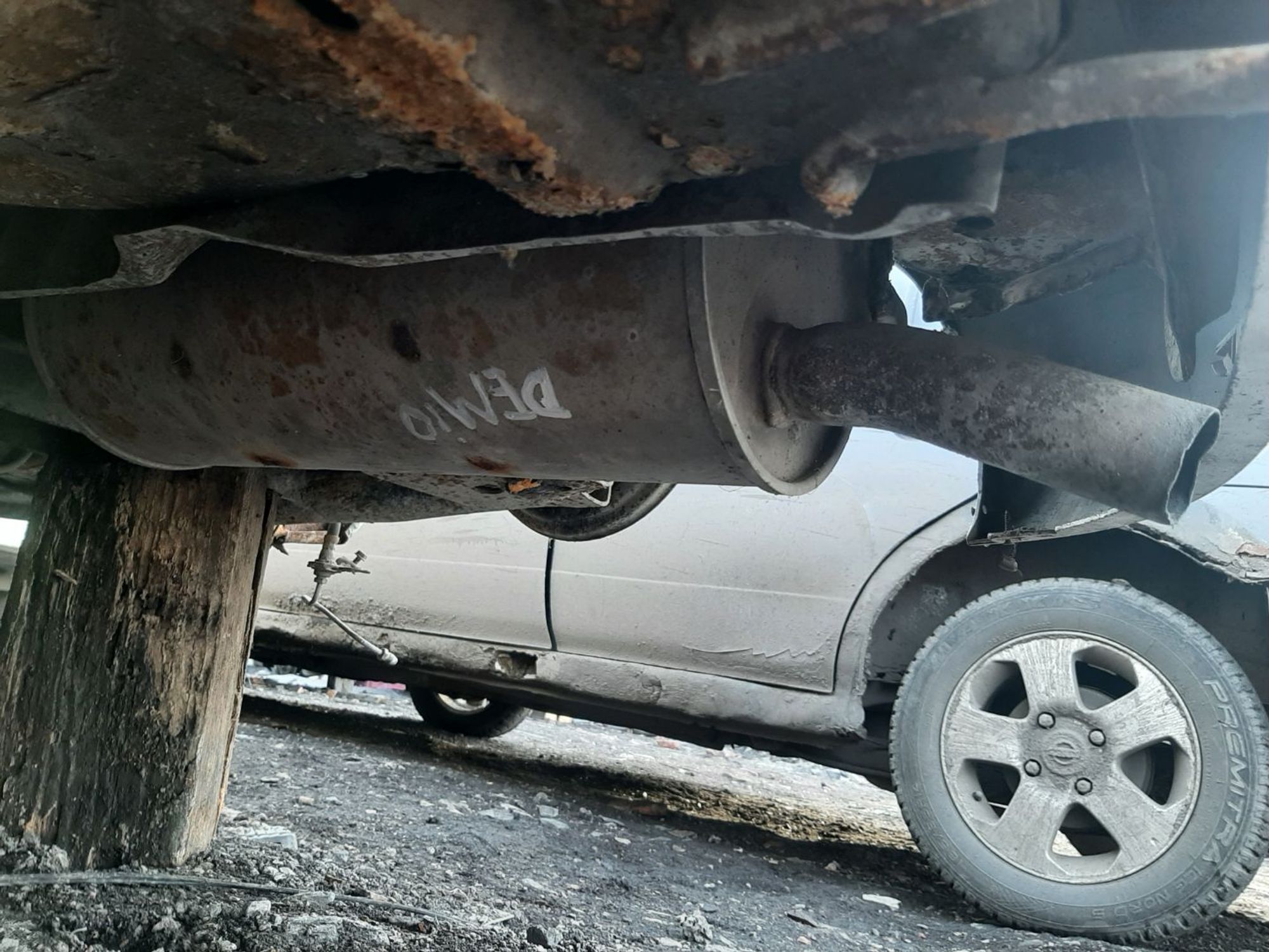 https://ycs.partsauto.market/partsauto-images/thmbs/userImages/7ed63c96fe685f431889ec34ef8f13b8/part/c6e7f4ab-4c7c-41d7-906f-12b275c47126_1775735429739.jpg