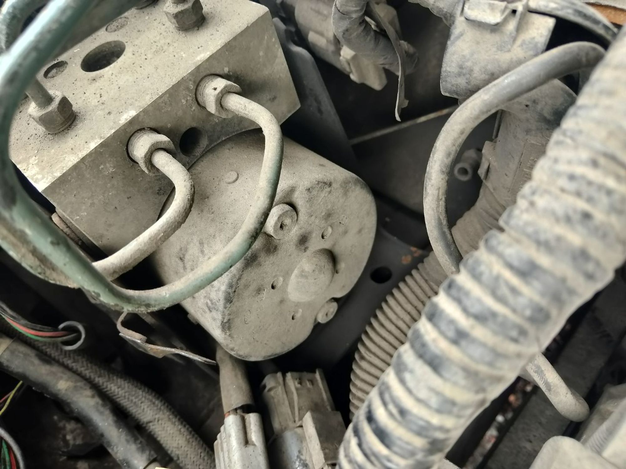 https://ycs.partsauto.market/partsauto-images/thmbs/userImages/7ed63c96fe685f431889ec34ef8f13b8/part/c7c3fc76-daa9-425c-8fe0-3afd71c682f0_1784357676095.jpg