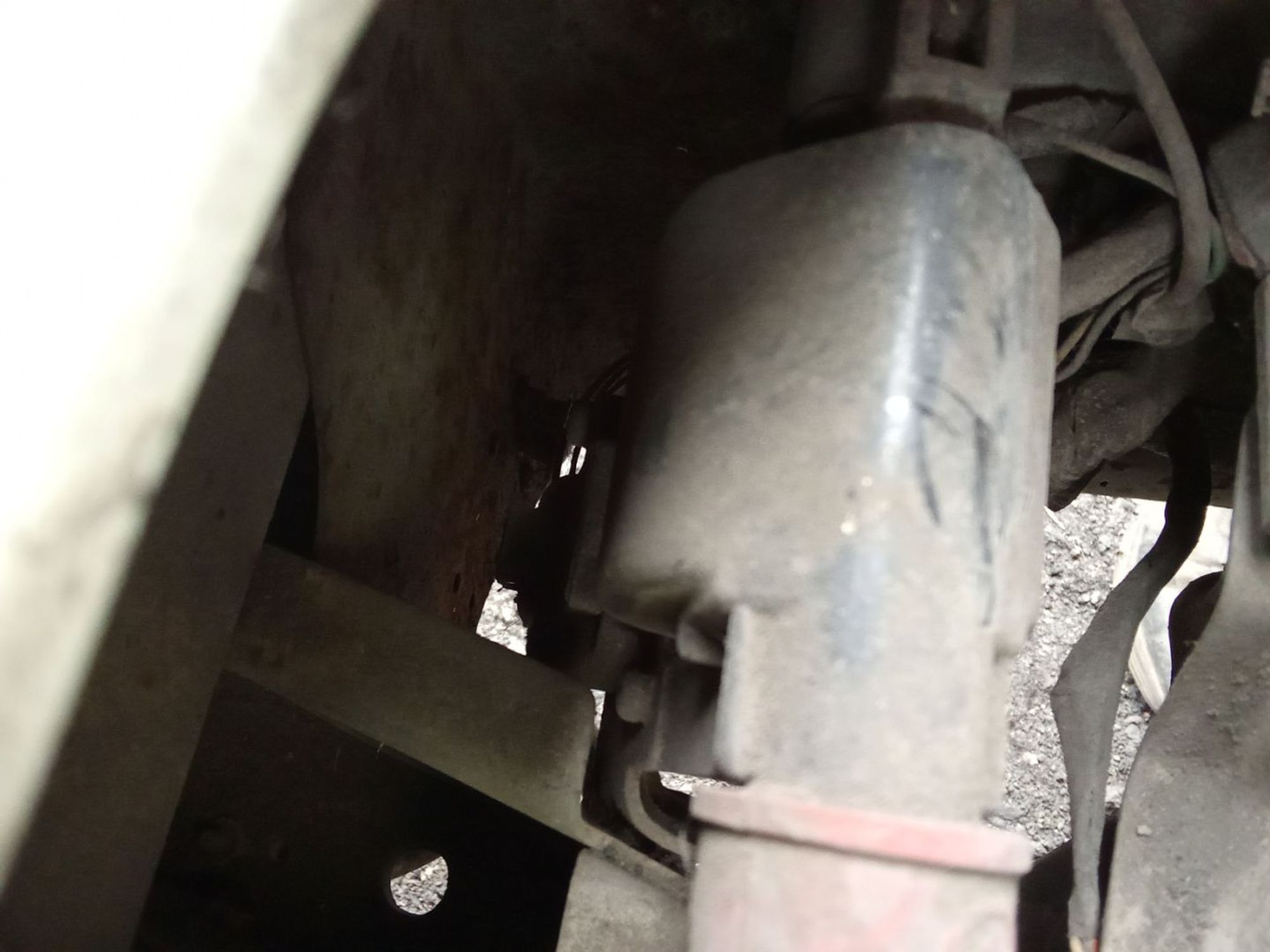 https://ycs.partsauto.market/partsauto-images/thmbs/userImages/7ed63c96fe685f431889ec34ef8f13b8/part/c832c83d-a0f0-4059-a7ec-4b69611c7fd5_1778665150864.jpg