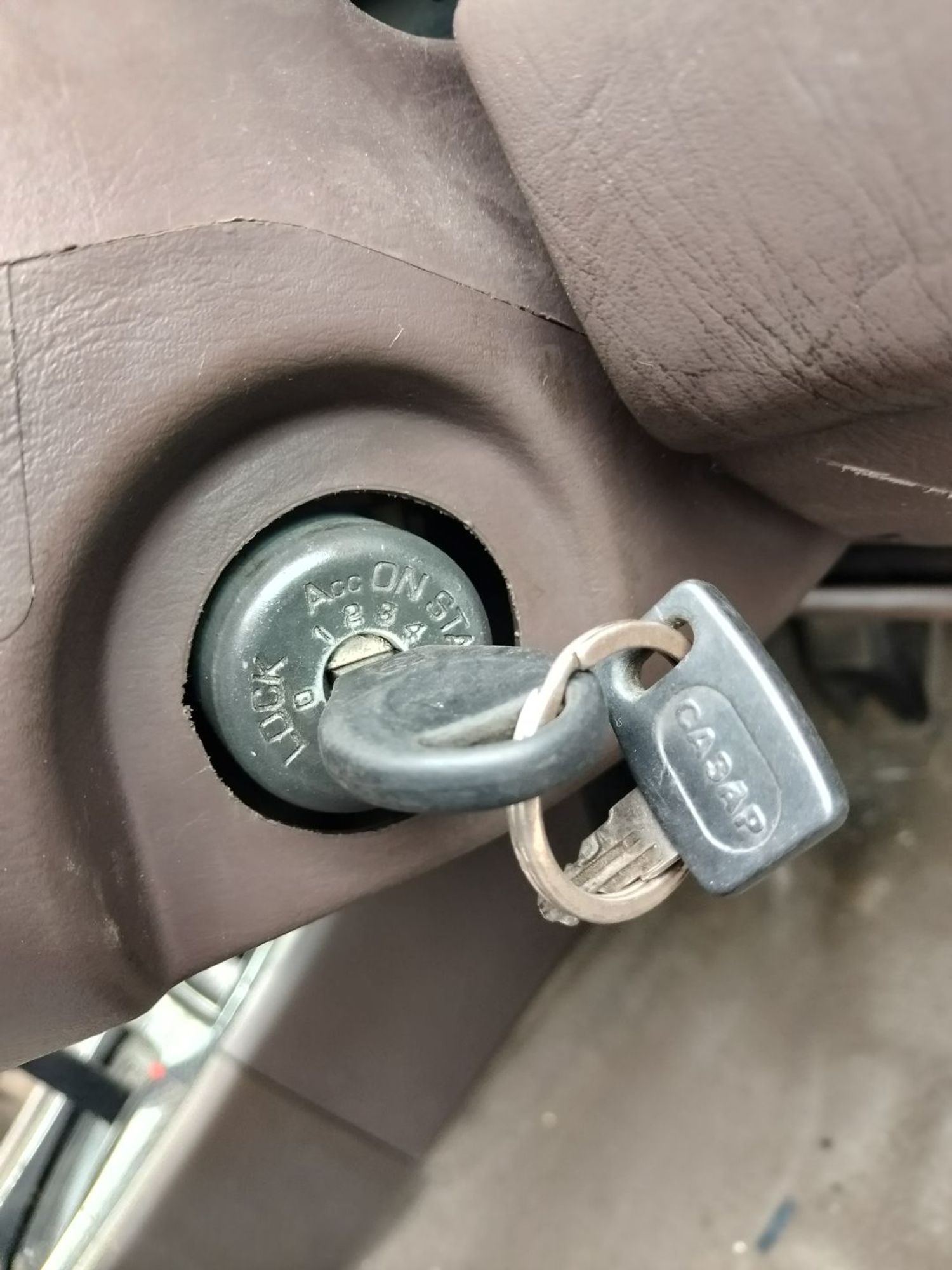 https://ycs.partsauto.market/partsauto-images/thmbs/userImages/7ed63c96fe685f431889ec34ef8f13b8/part/c95bc878-f638-4660-8f7f-4957a7b31cca_1784371327764.jpg