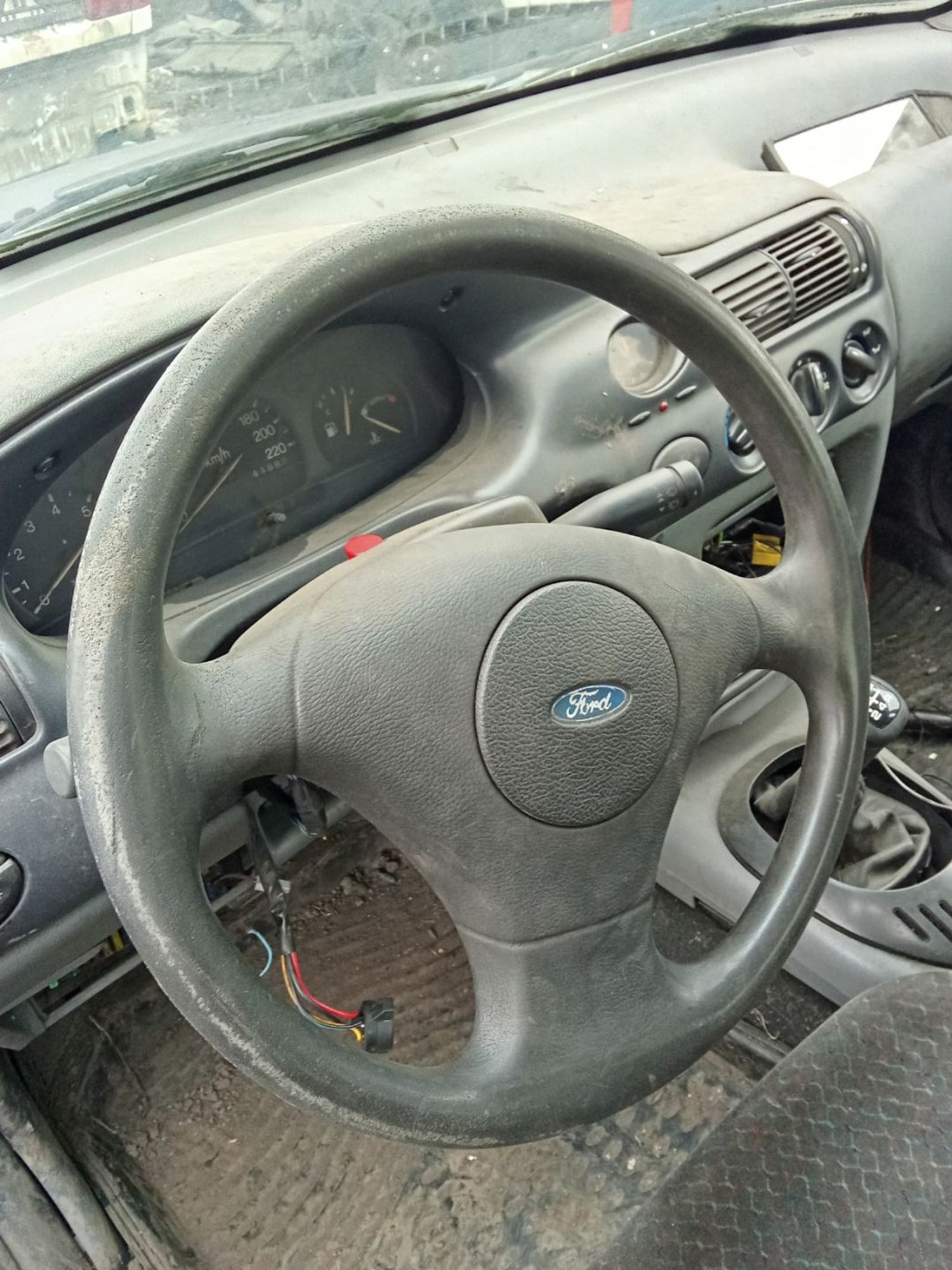 https://ycs.partsauto.market/partsauto-images/thmbs/userImages/7ed63c96fe685f431889ec34ef8f13b8/part/c9d5eb8c-8eed-4049-a8fd-1d54fcfd367c_1779010517801.jpg