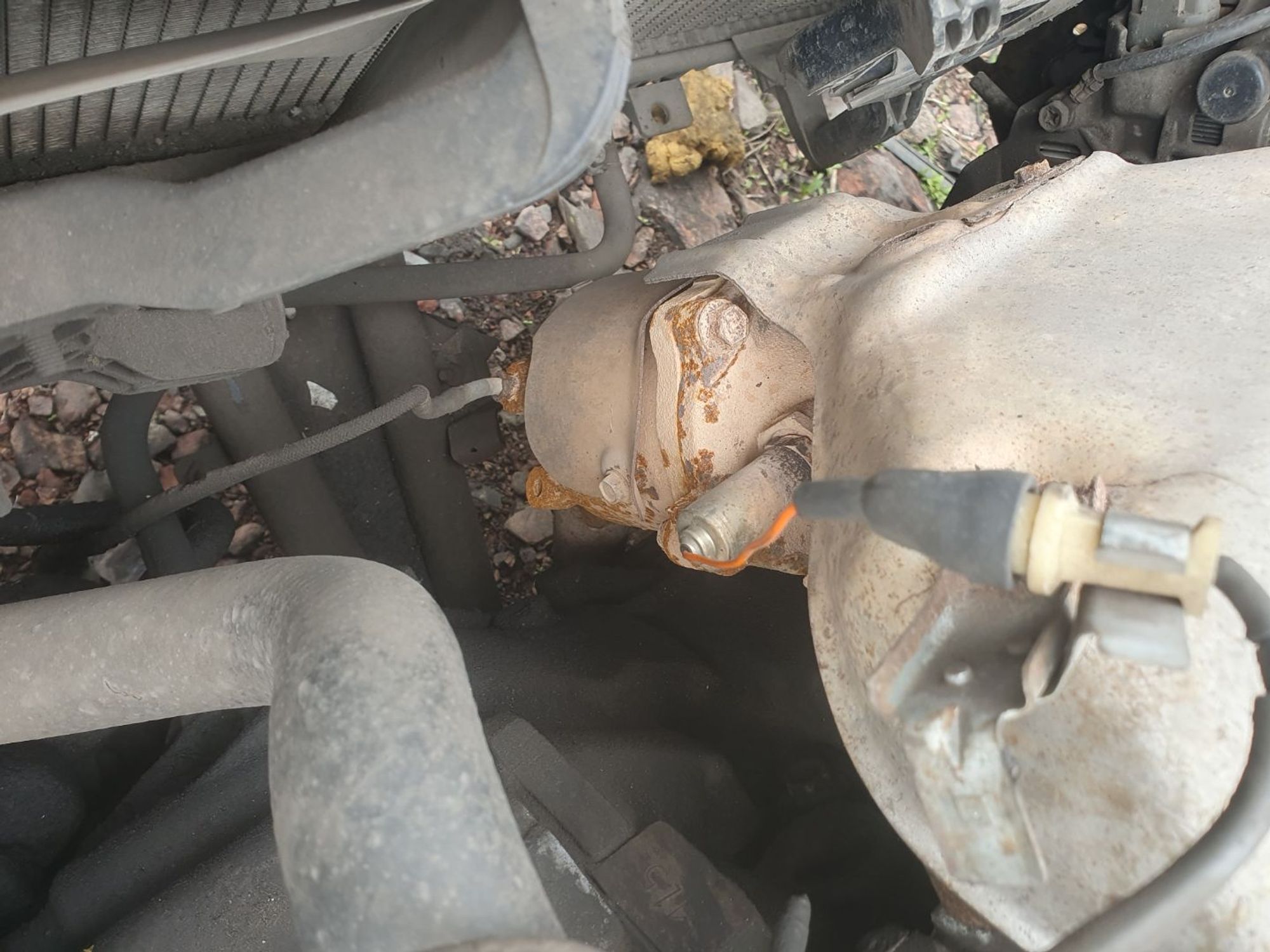 https://ycs.partsauto.market/partsauto-images/thmbs/userImages/7ed63c96fe685f431889ec34ef8f13b8/part/d2436d72-8ea7-4f27-a8e3-2a3a2987313c_1778745152486.jpg