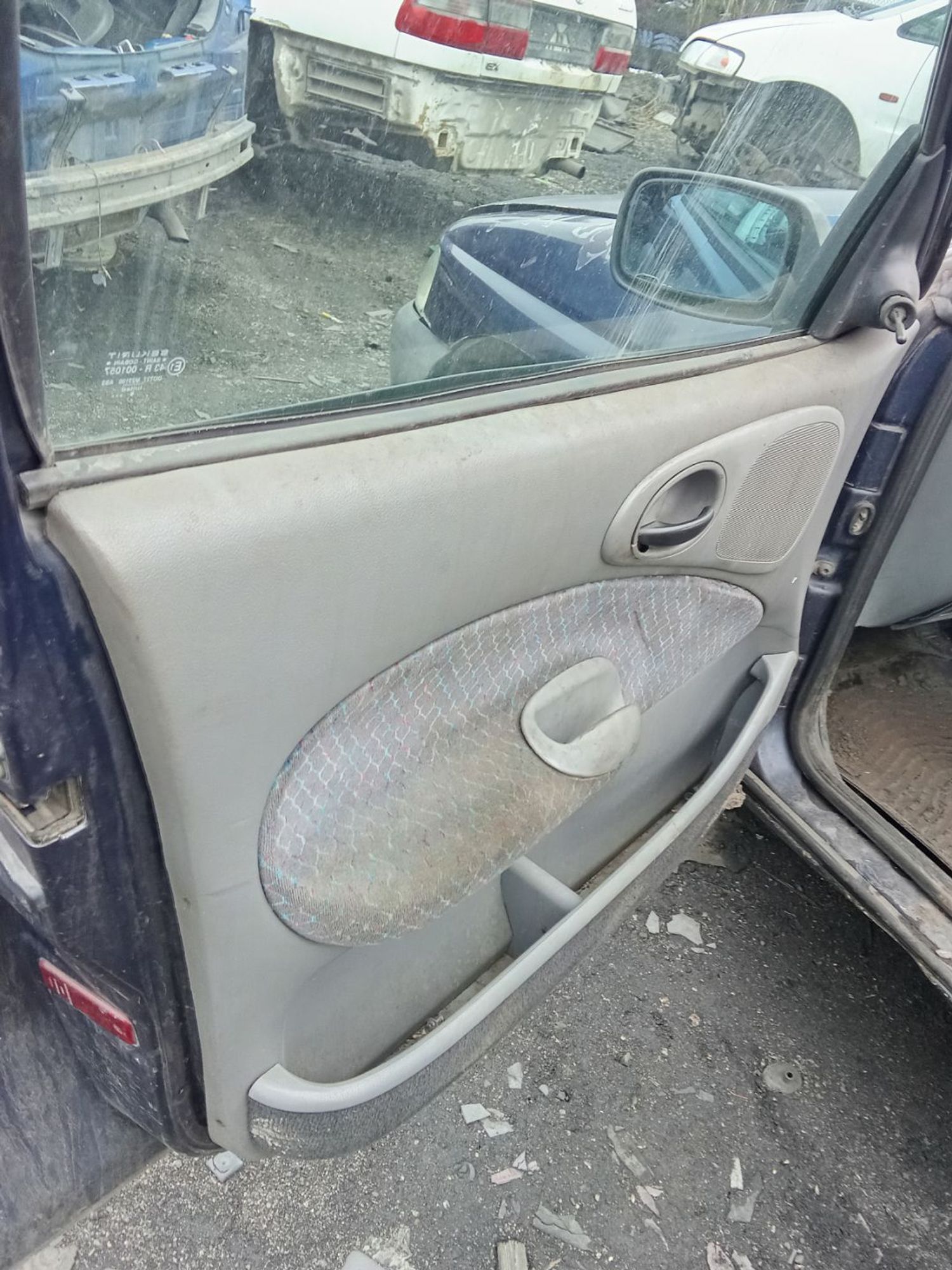 https://ycs.partsauto.market/partsauto-images/thmbs/userImages/7ed63c96fe685f431889ec34ef8f13b8/part/d2a74934-abba-4775-bedd-ddab3c6892ee_1779010804644.jpg