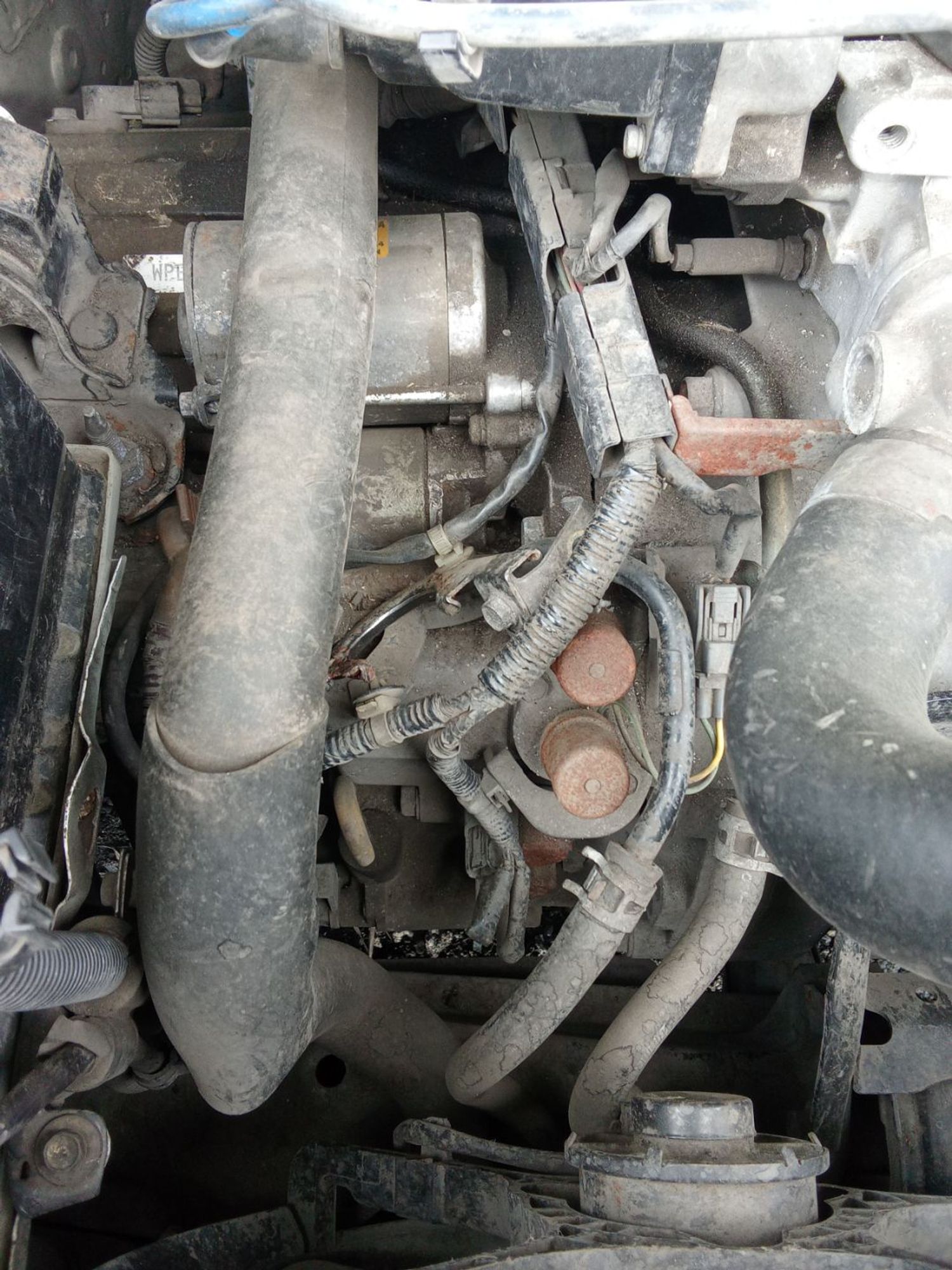 https://ycs.partsauto.market/partsauto-images/thmbs/userImages/7ed63c96fe685f431889ec34ef8f13b8/part/d38240db-cb66-4a74-8e8b-d3aeedc264e9_1777700787316.jpg