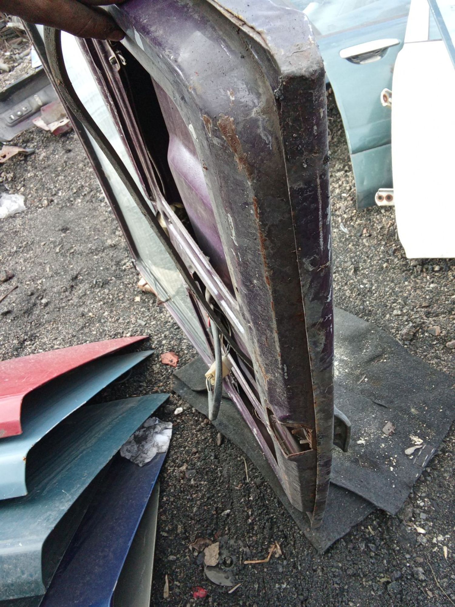 https://ycs.partsauto.market/partsauto-images/thmbs/userImages/7ed63c96fe685f431889ec34ef8f13b8/part/d3f8c69b-99cf-4ffc-939c-b6aa71605c7b_1777287131871.jpg