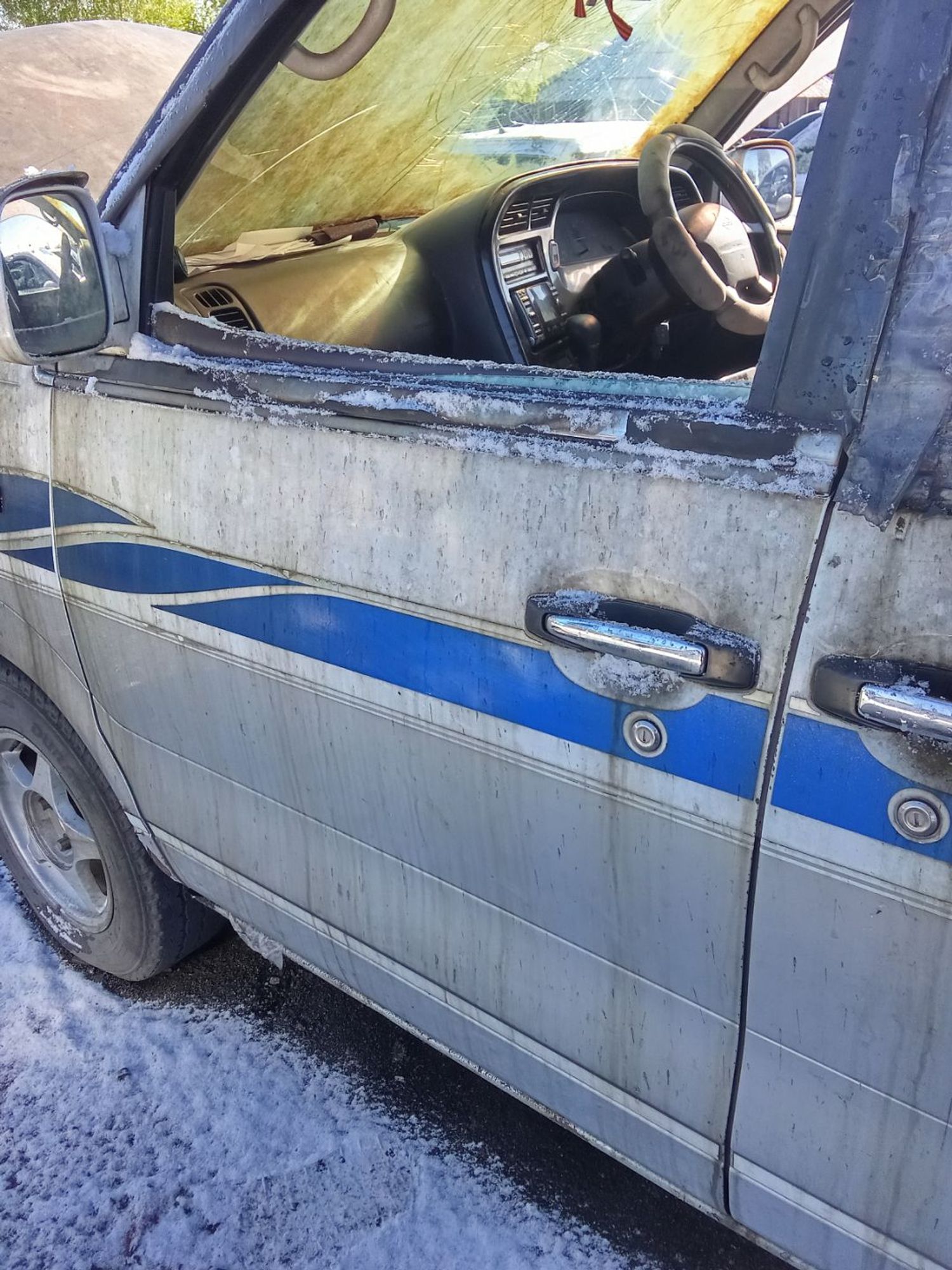 https://ycs.partsauto.market/partsauto-images/thmbs/userImages/7ed63c96fe685f431889ec34ef8f13b8/part/d410a287-fa90-4f02-b0bb-f177c33b343f_1778639546582.jpg