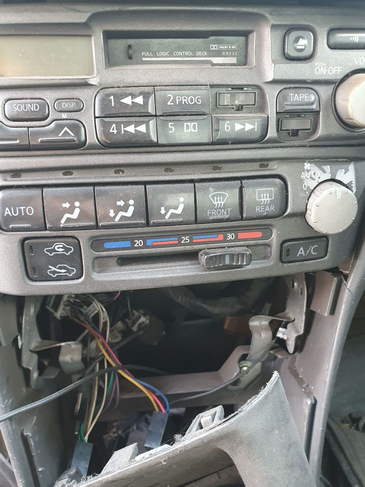 https://ycs.partsauto.market/partsauto-images/thmbs/userImages/7ed63c96fe685f431889ec34ef8f13b8/part/d6acfd2a-7017-4369-b0a2-0334a1d0975f_1778581983646.jpg