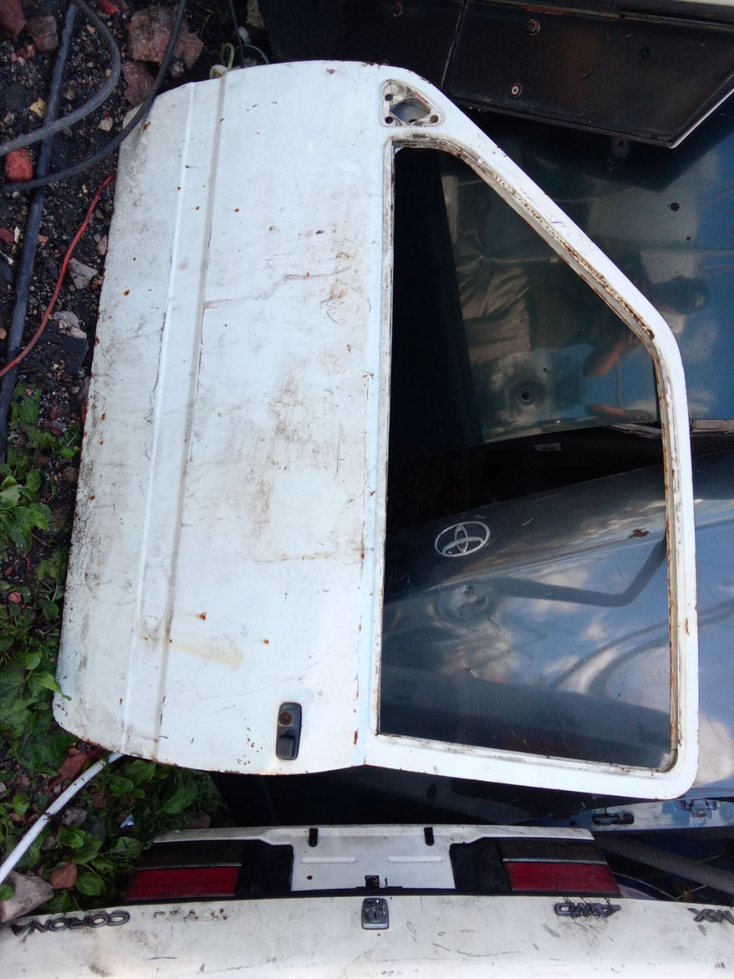 https://ycs.partsauto.market/partsauto-images/thmbs/userImages/7ed63c96fe685f431889ec34ef8f13b8/part/d73db35f-2156-472a-97aa-e64f92f54d88_1786613230560.jpg