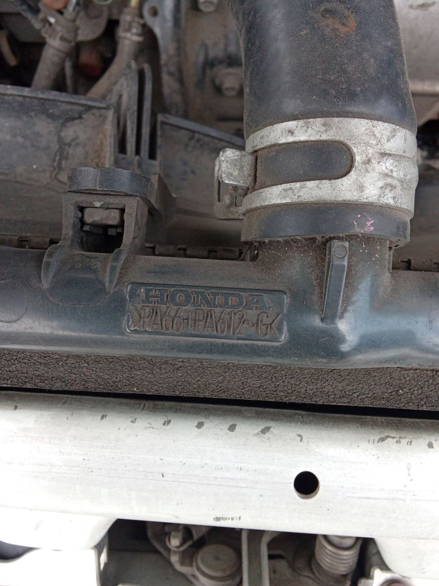 https://ycs.partsauto.market/partsauto-images/thmbs/userImages/7ed63c96fe685f431889ec34ef8f13b8/part/da1a7103-c928-4552-b285-ac1a10a2f9e6_1777700533258.jpg