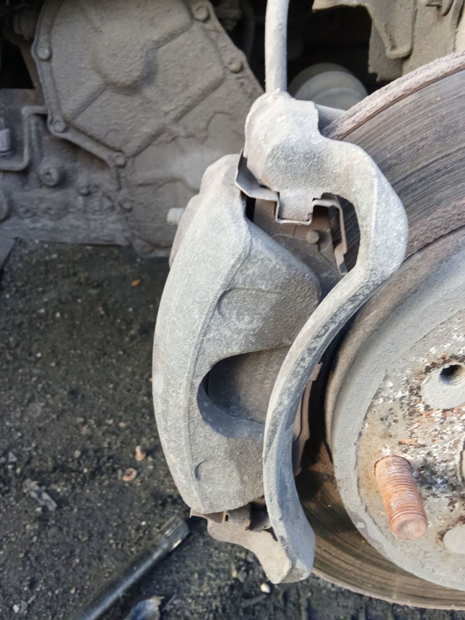 https://ycs.partsauto.market/partsauto-images/thmbs/userImages/7ed63c96fe685f431889ec34ef8f13b8/part/dbb653ab-bde5-4095-9996-ec52ffe9d533_1780402439627.jpg