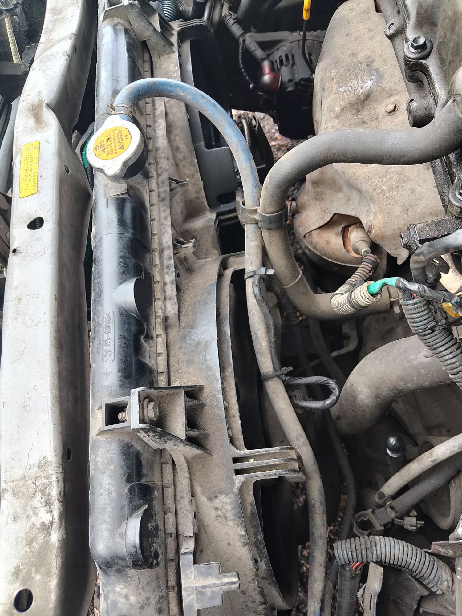 https://ycs.partsauto.market/partsauto-images/thmbs/userImages/7ed63c96fe685f431889ec34ef8f13b8/part/dcc99b30-0c8f-44b8-bd8c-4b53ca1f3a40_1784366940228.jpg
