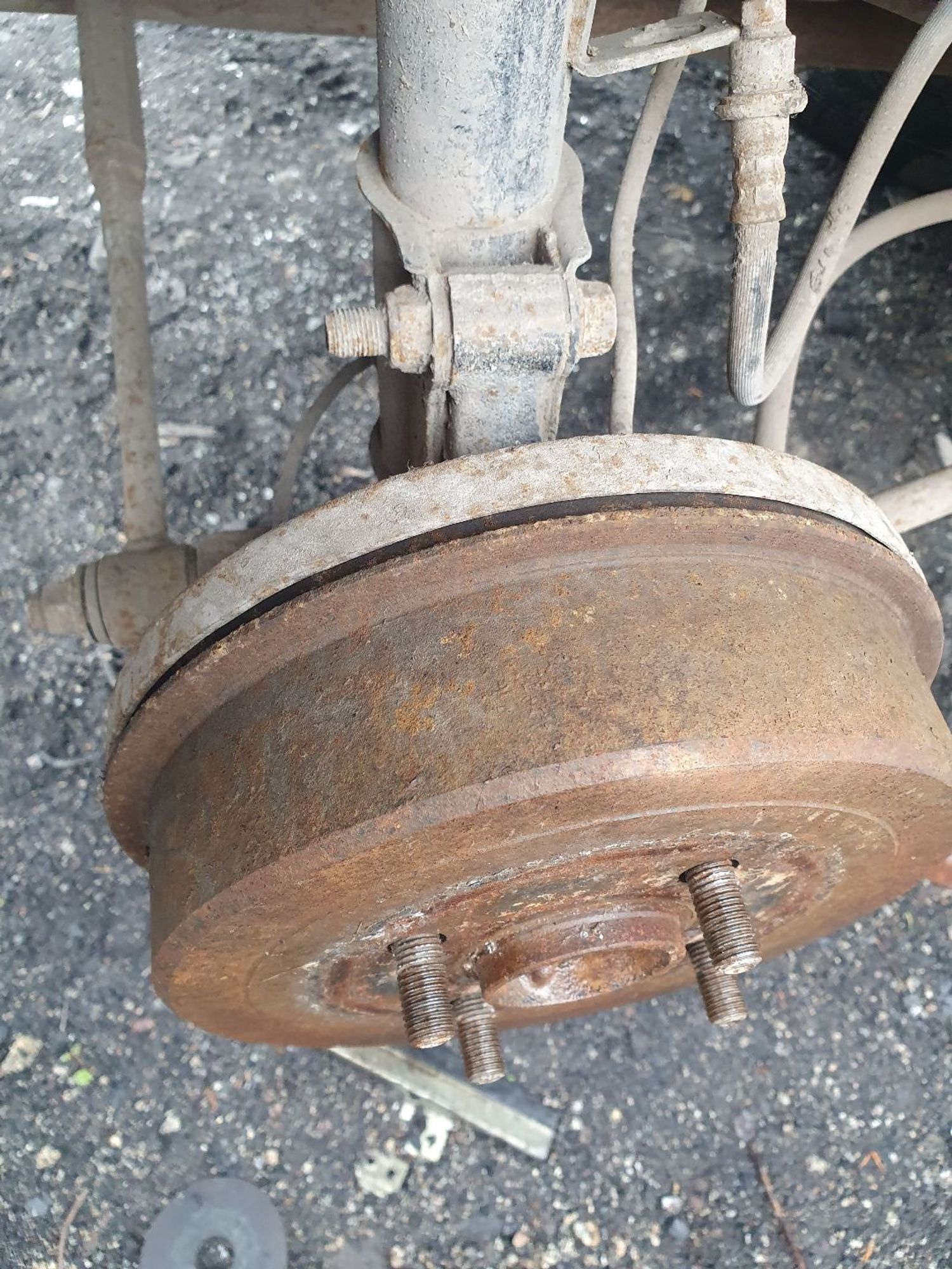 https://ycs.partsauto.market/partsauto-images/thmbs/userImages/7ed63c96fe685f431889ec34ef8f13b8/part/dd84a117-7e03-4d82-82e9-84b2cc05e30a_1779418017529.jpg