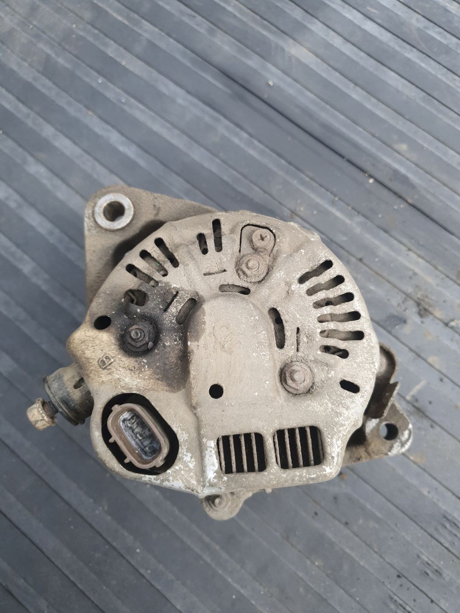 https://ycs.partsauto.market/partsauto-images/thmbs/userImages/7ed63c96fe685f431889ec34ef8f13b8/part/df46da18-e928-4b15-906d-ba7c777388ce_1778824732704.jpg