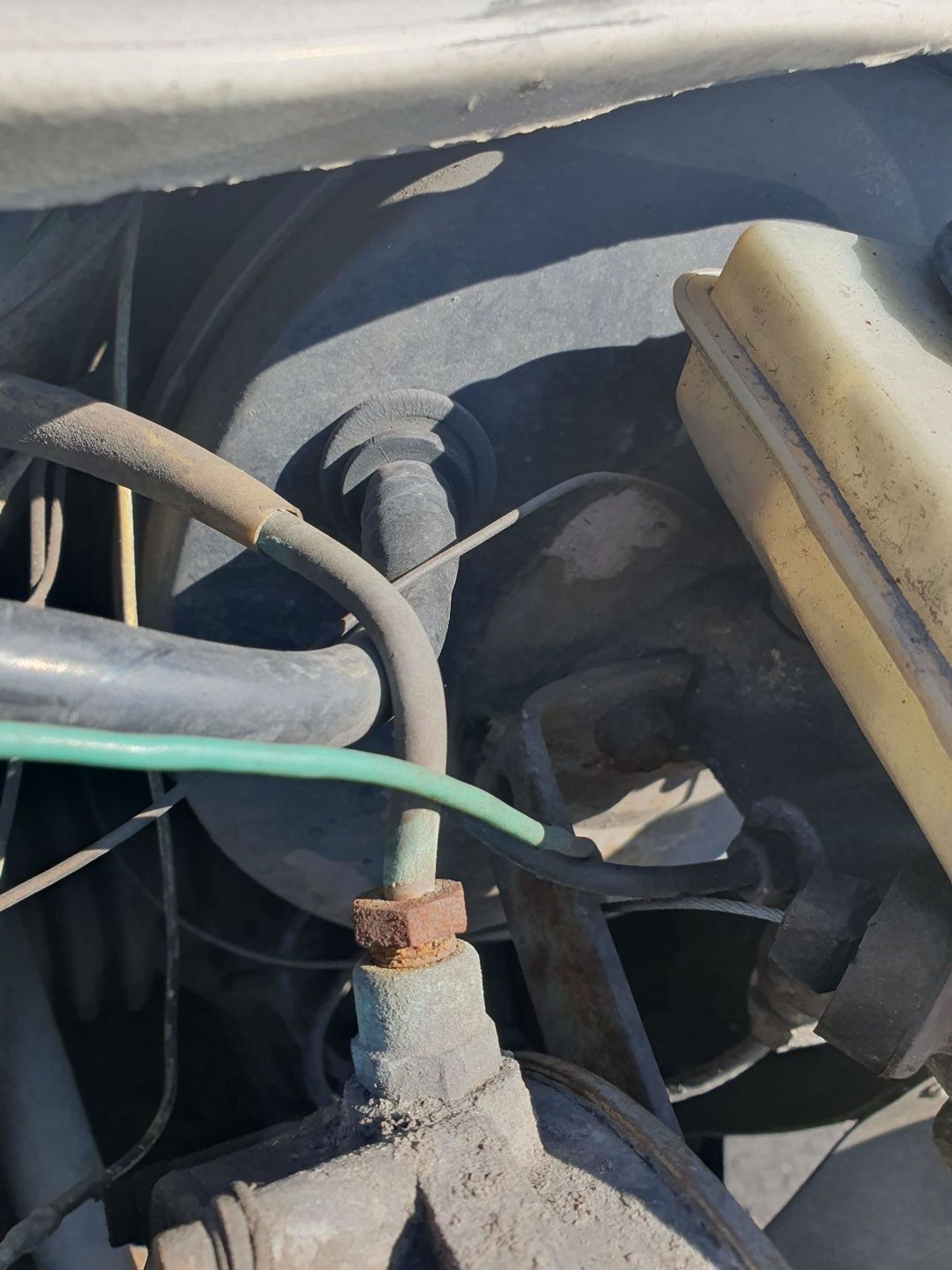 https://ycs.partsauto.market/partsauto-images/thmbs/userImages/7ed63c96fe685f431889ec34ef8f13b8/part/df64e1ee-97bf-4dc6-9b6c-ad85520380d0_1779697790914.jpg