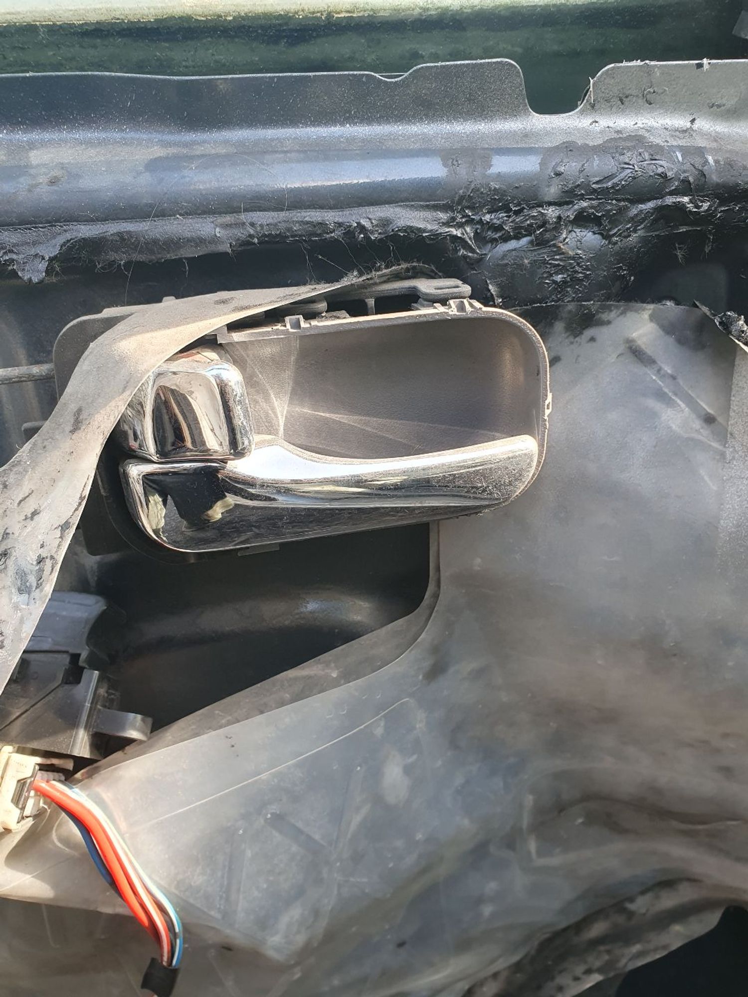 https://ycs.partsauto.market/partsauto-images/thmbs/userImages/7ed63c96fe685f431889ec34ef8f13b8/part/e0654e42-bfdf-4232-8eef-84da492fcd08_1778581227562.jpg