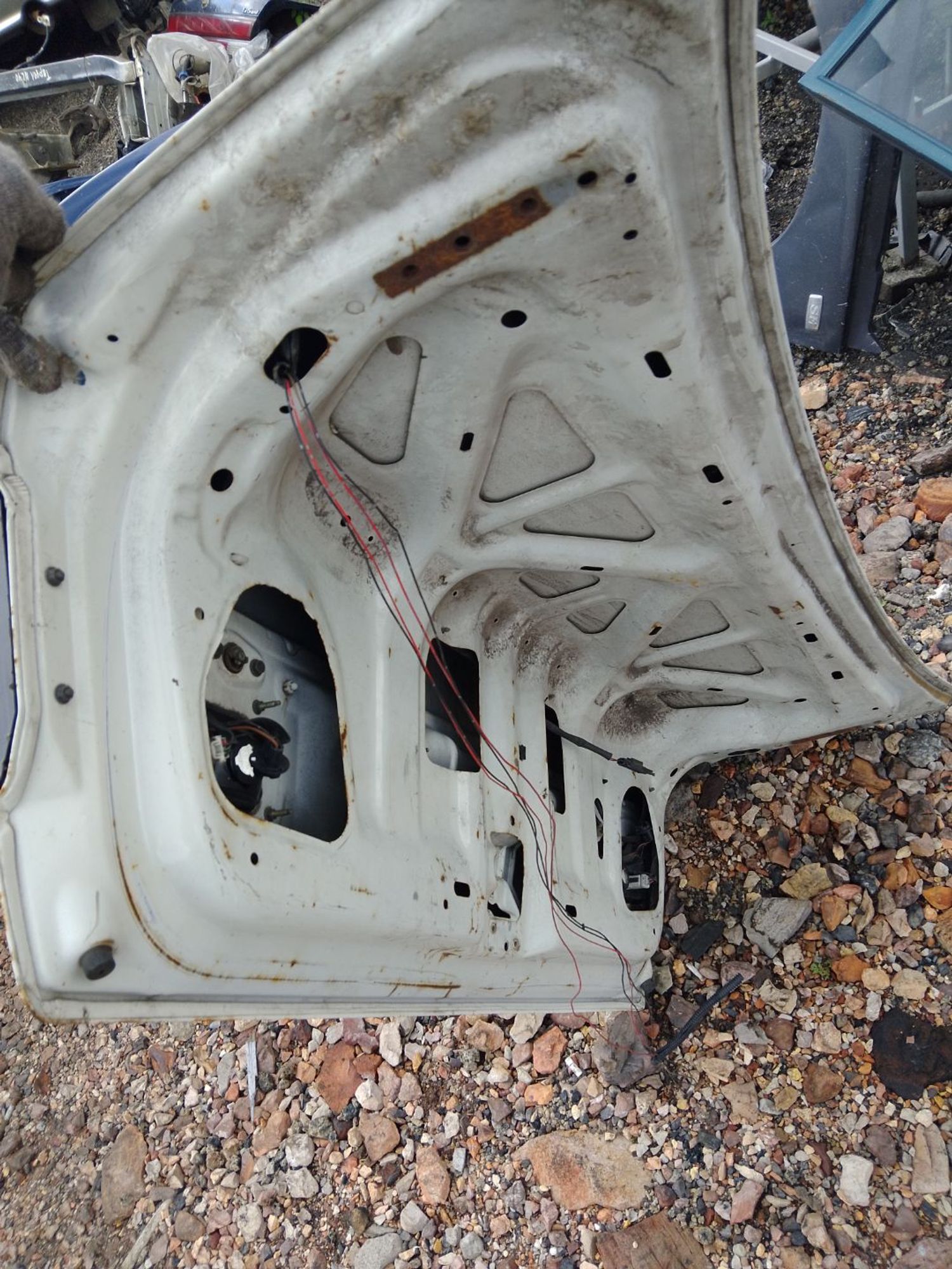 https://ycs.partsauto.market/partsauto-images/thmbs/userImages/7ed63c96fe685f431889ec34ef8f13b8/part/e0665874-a666-4b07-b289-57507a991c7e_1785047112510.jpg