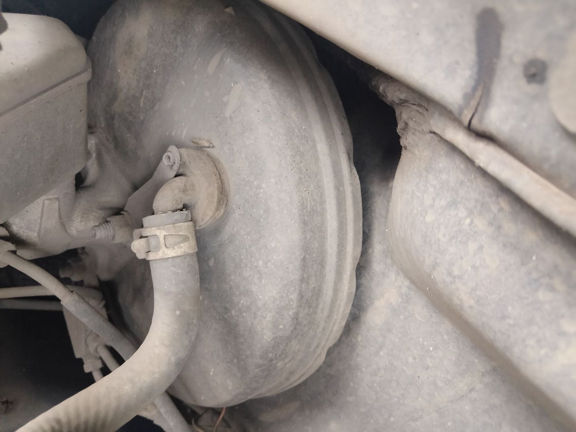 https://ycs.partsauto.market/partsauto-images/thmbs/userImages/7ed63c96fe685f431889ec34ef8f13b8/part/e0cdb4e7-1945-415c-b48e-96141d2be91e_1785225827278.jpg