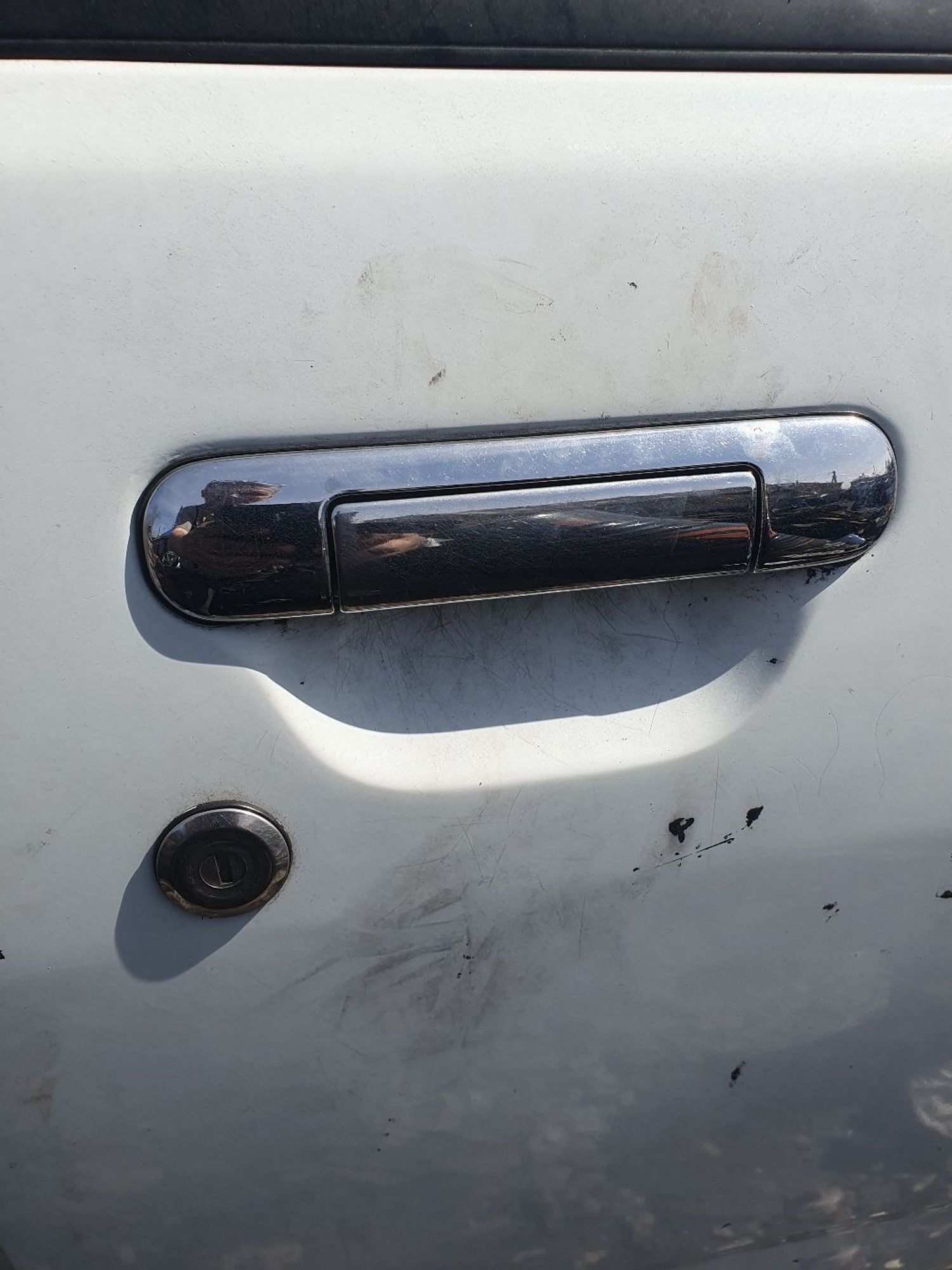 https://ycs.partsauto.market/partsauto-images/thmbs/userImages/7ed63c96fe685f431889ec34ef8f13b8/part/e3c74272-26e0-4636-8dd2-9e2fa7f807b9_1777536106595.jpg