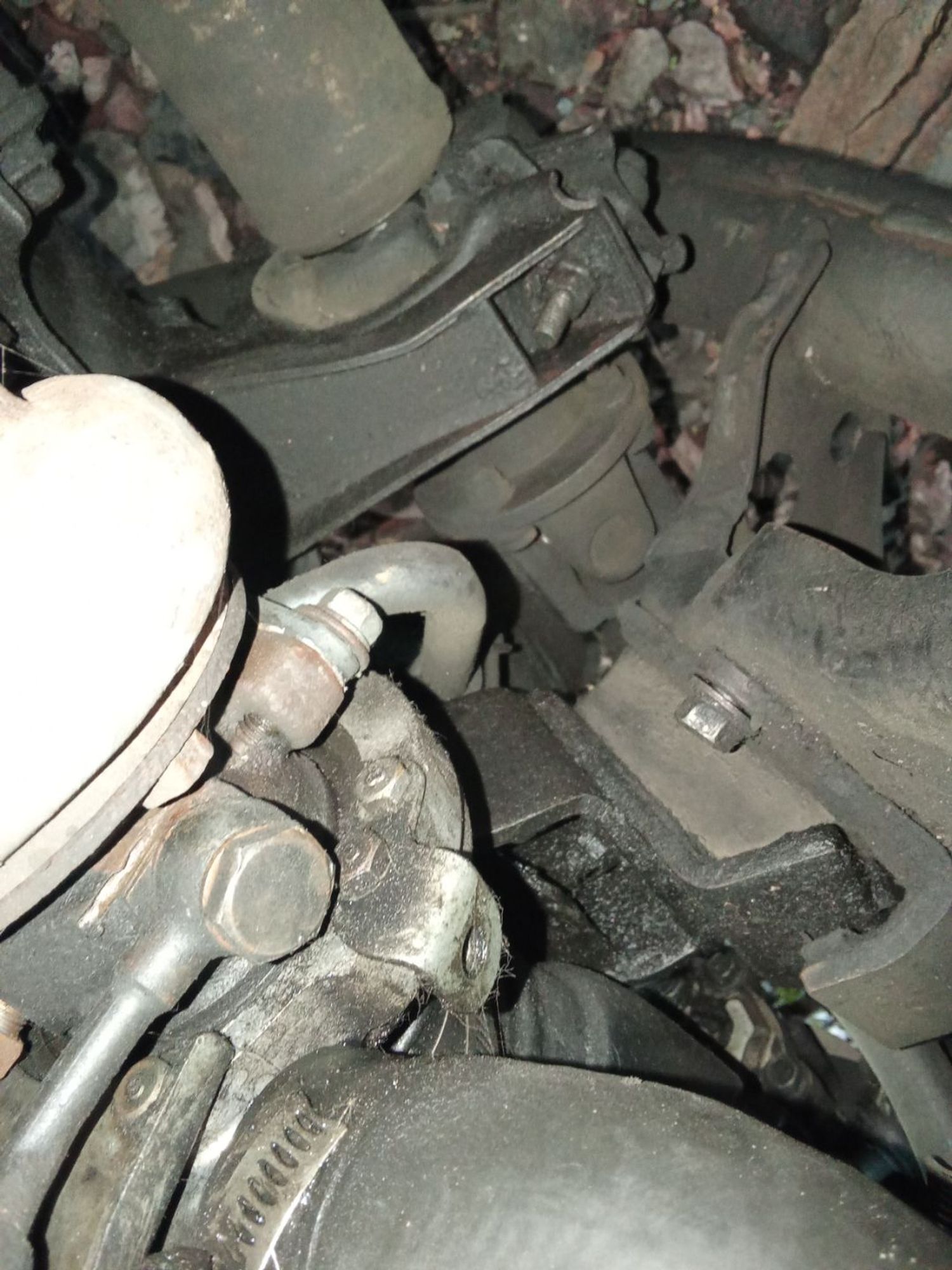 https://ycs.partsauto.market/partsauto-images/thmbs/userImages/7ed63c96fe685f431889ec34ef8f13b8/part/e5389b76-ccaa-425c-b5f7-6bac15c65a66_1778398399184.jpg