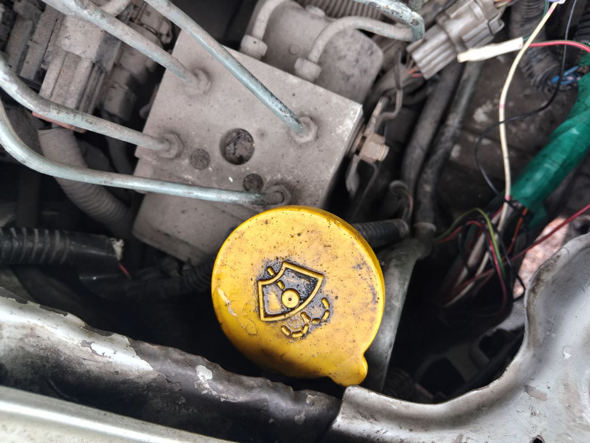 https://ycs.partsauto.market/partsauto-images/thmbs/userImages/7ed63c96fe685f431889ec34ef8f13b8/part/e5d9cb2e-8d1e-49e5-8b38-a5ccd69d75af_1784367340473.jpg