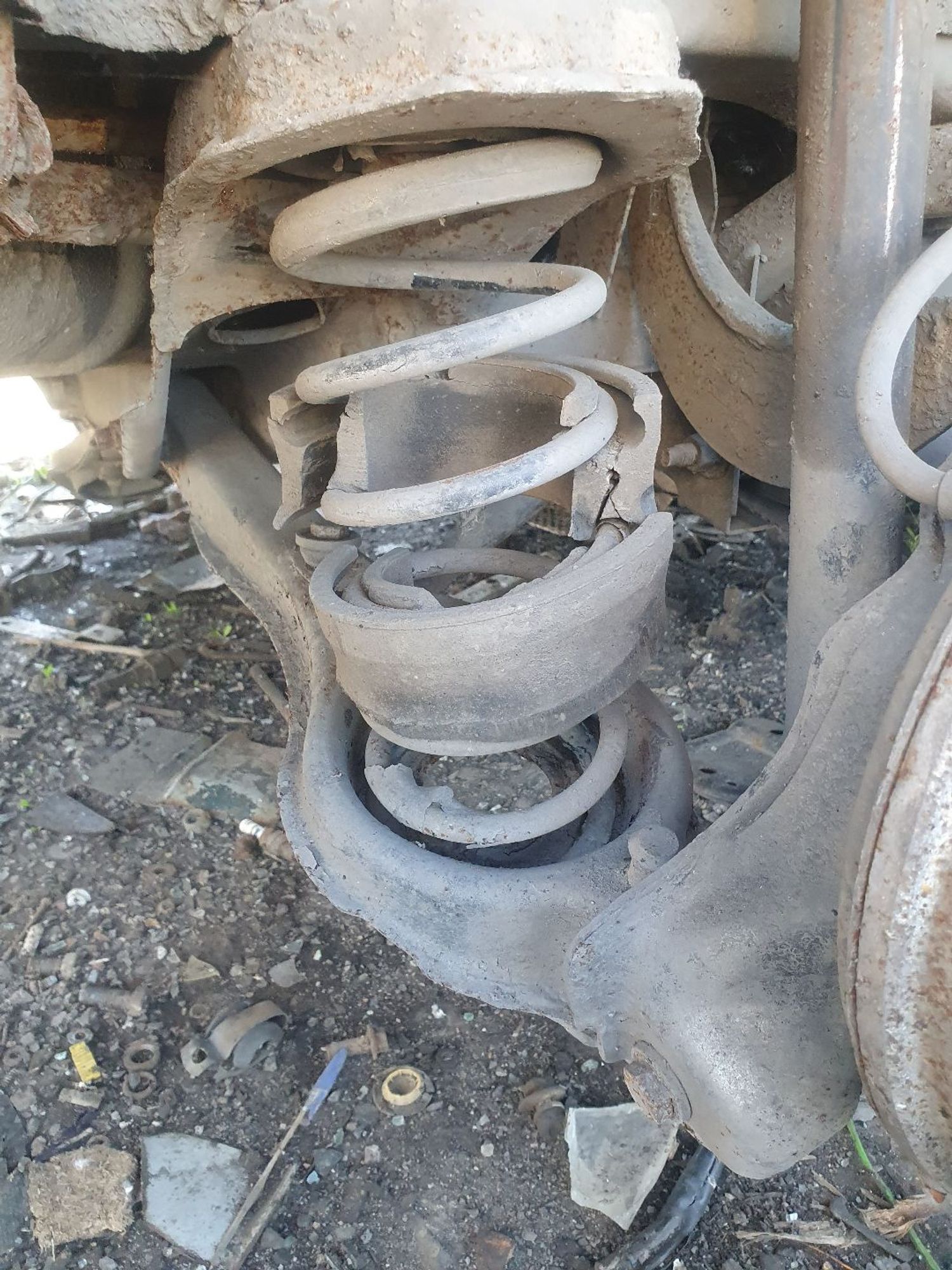 https://ycs.partsauto.market/partsauto-images/thmbs/userImages/7ed63c96fe685f431889ec34ef8f13b8/part/e5f5c433-c0c3-45df-814d-3678f826bbc8_1781864186109.jpg