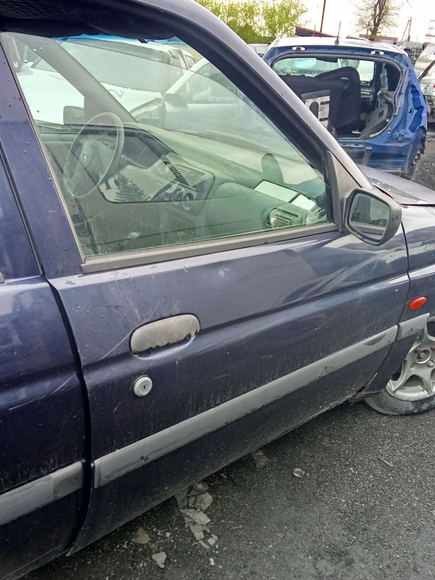 https://ycs.partsauto.market/partsauto-images/thmbs/userImages/7ed63c96fe685f431889ec34ef8f13b8/part/e62646de-0b30-434a-b1ed-3014a5781734_1779006145749.jpg