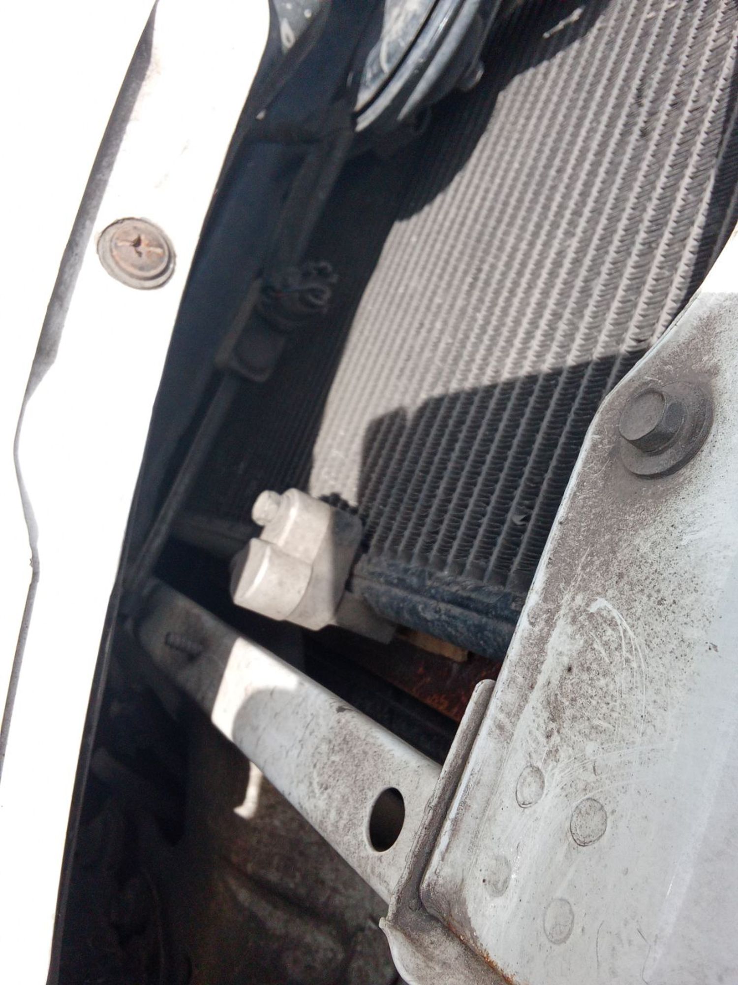 https://ycs.partsauto.market/partsauto-images/thmbs/userImages/7ed63c96fe685f431889ec34ef8f13b8/part/e77e588c-85b0-466b-b858-bacb71493691_1777699756299.jpg