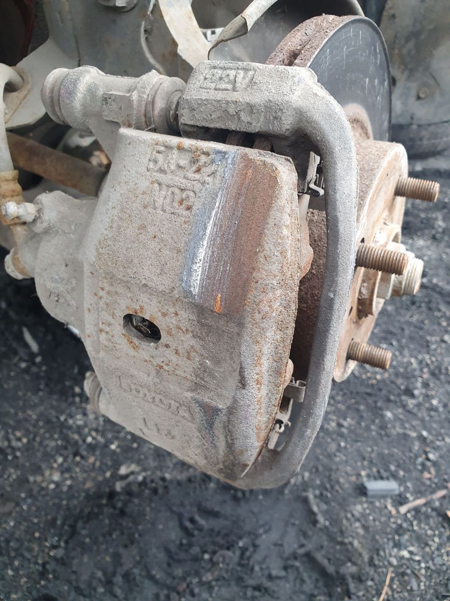 https://ycs.partsauto.market/partsauto-images/thmbs/userImages/7ed63c96fe685f431889ec34ef8f13b8/part/e81766dd-ca95-41db-a13f-928d19c0b06f_1779417146528.jpg