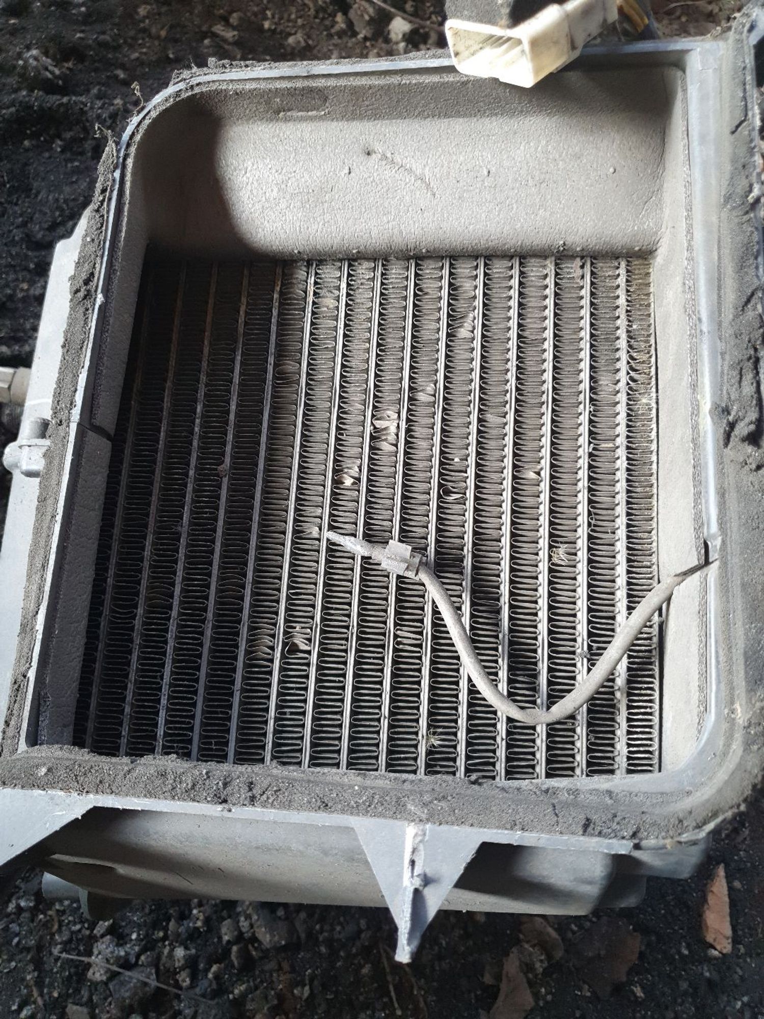 https://ycs.partsauto.market/partsauto-images/thmbs/userImages/7ed63c96fe685f431889ec34ef8f13b8/part/e8799965-bae5-44d1-836f-c6bb66be2e6f_1785754082125.jpg