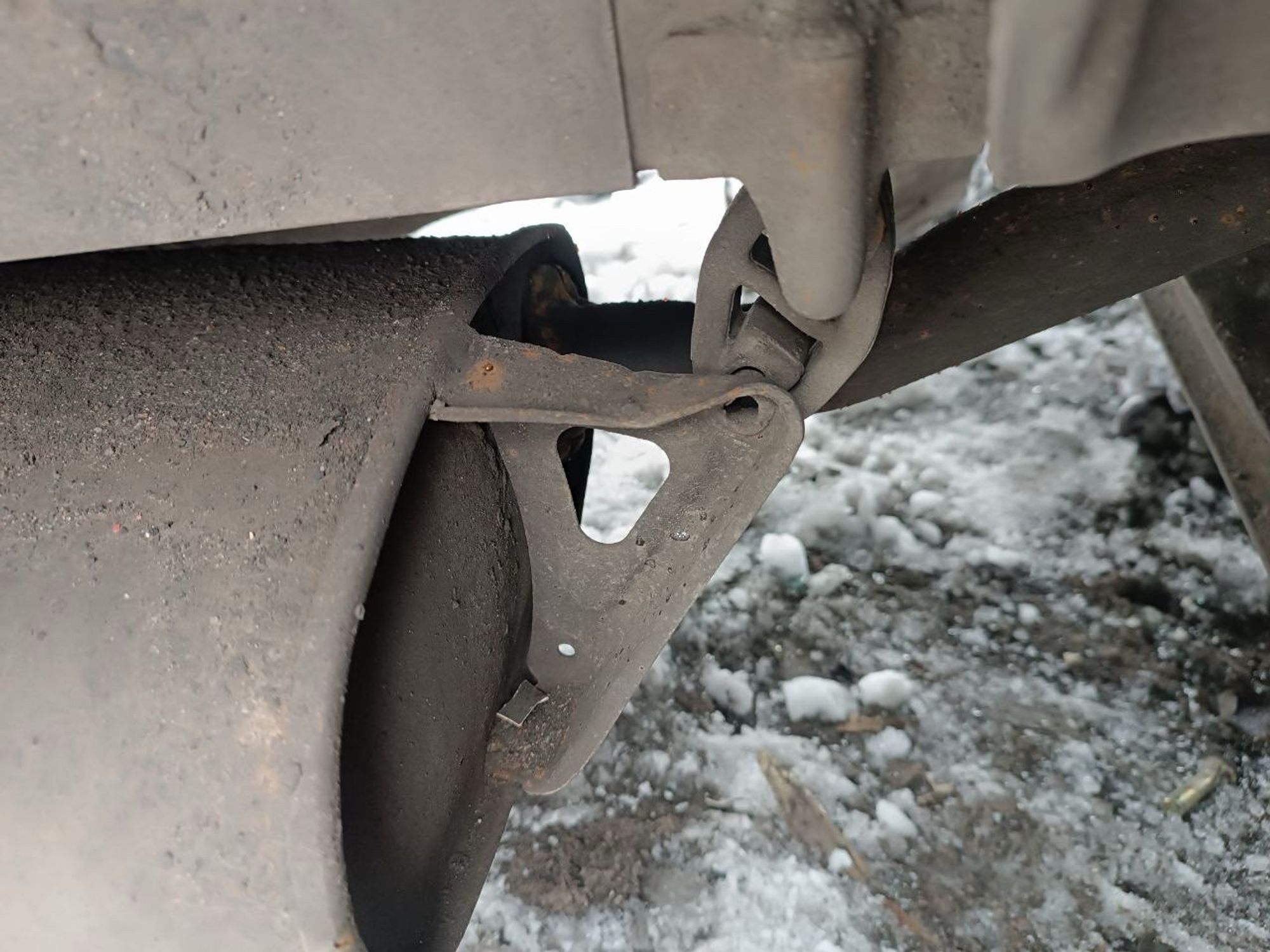 https://ycs.partsauto.market/partsauto-images/thmbs/userImages/7ed63c96fe685f431889ec34ef8f13b8/part/e8ea8ff5-c21d-432e-af5b-c0b439853c5b_1774030738932.jpg