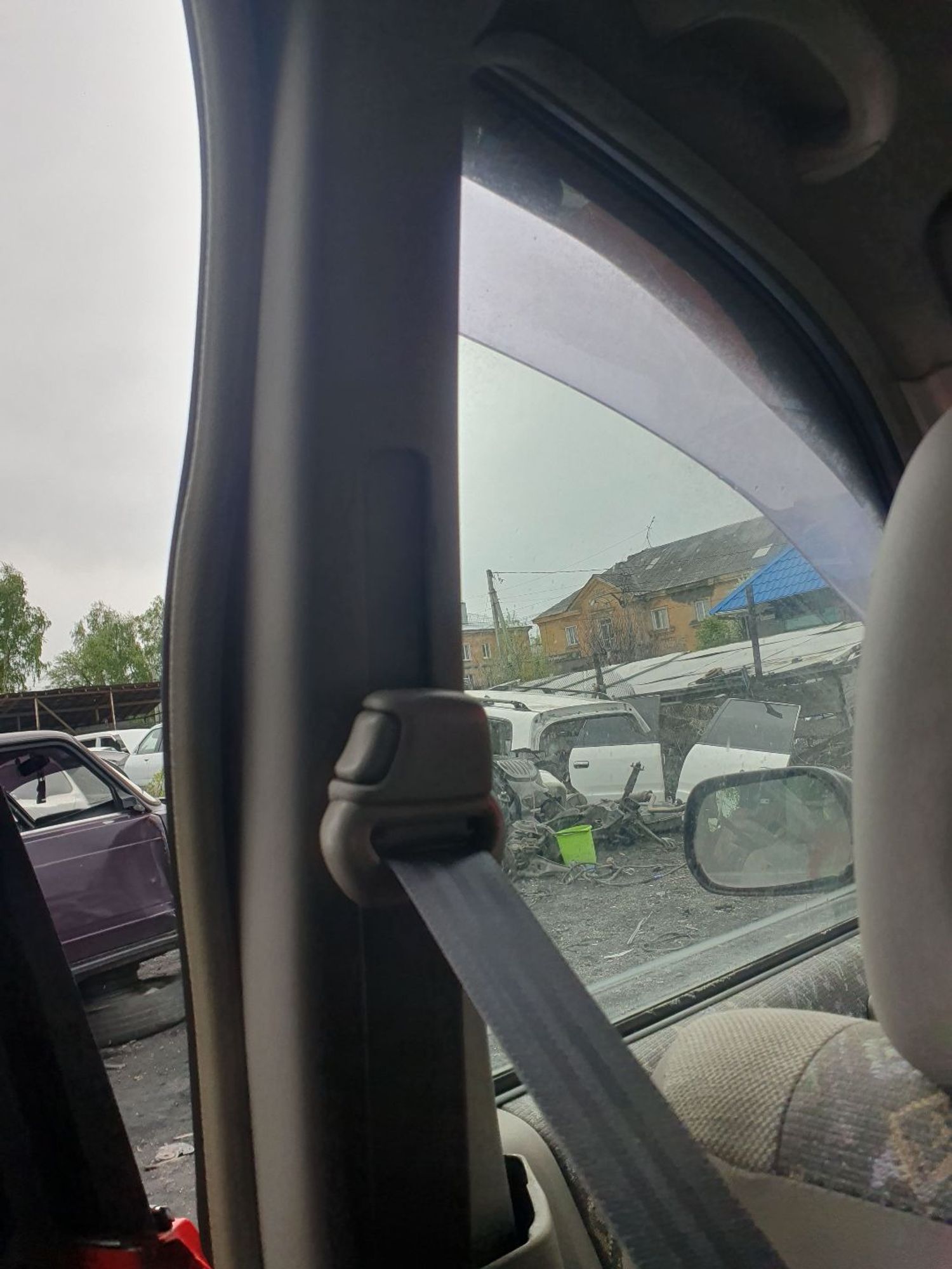 https://ycs.partsauto.market/partsauto-images/thmbs/userImages/7ed63c96fe685f431889ec34ef8f13b8/part/e9742971-45bf-4aea-aad6-ac477a7a8d8f_1779355653039.jpg