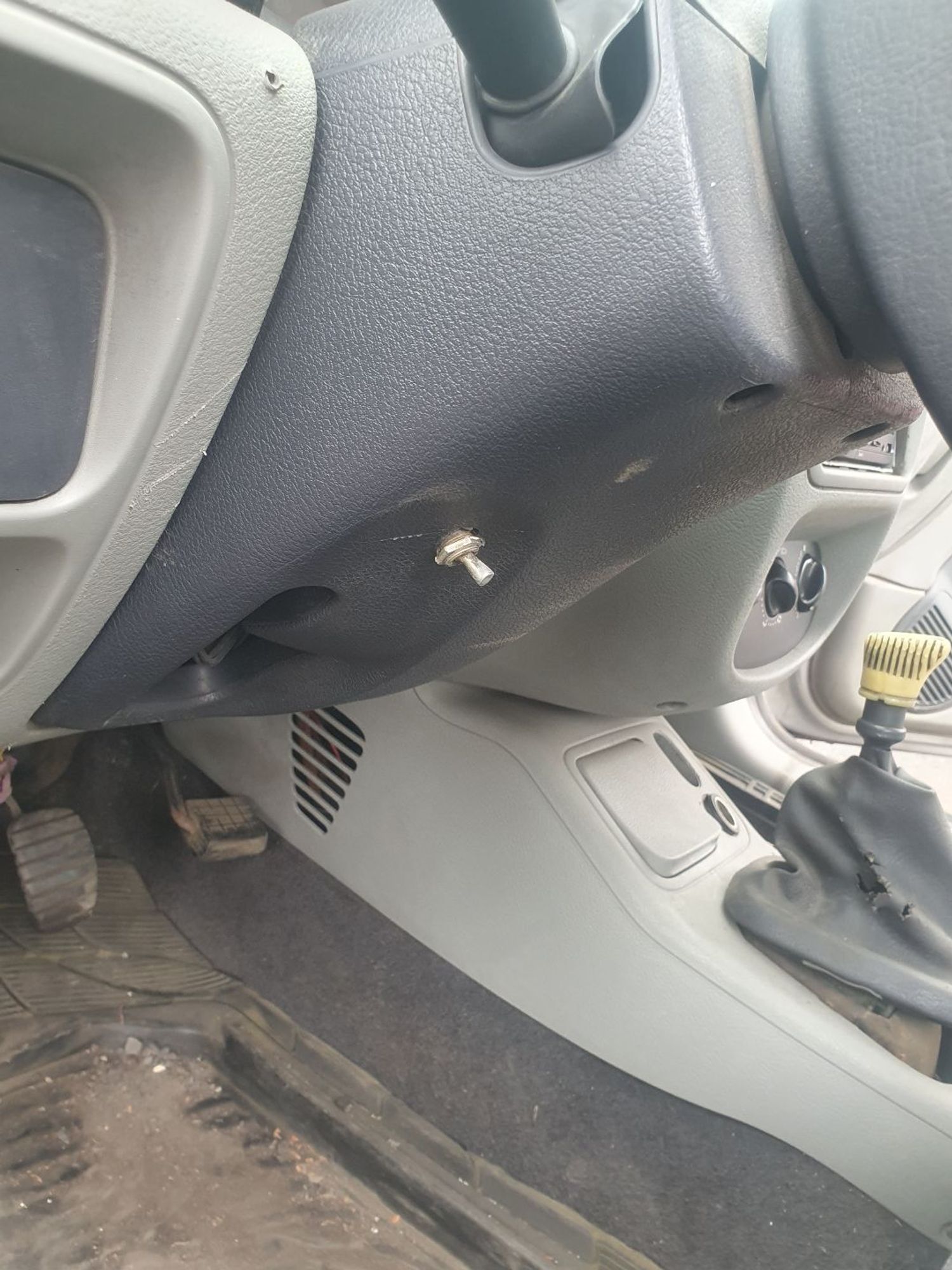 https://ycs.partsauto.market/partsauto-images/thmbs/userImages/7ed63c96fe685f431889ec34ef8f13b8/part/eb97188e-4a71-4fdd-b6be-73df7bfc79e2_1786336382070.jpg