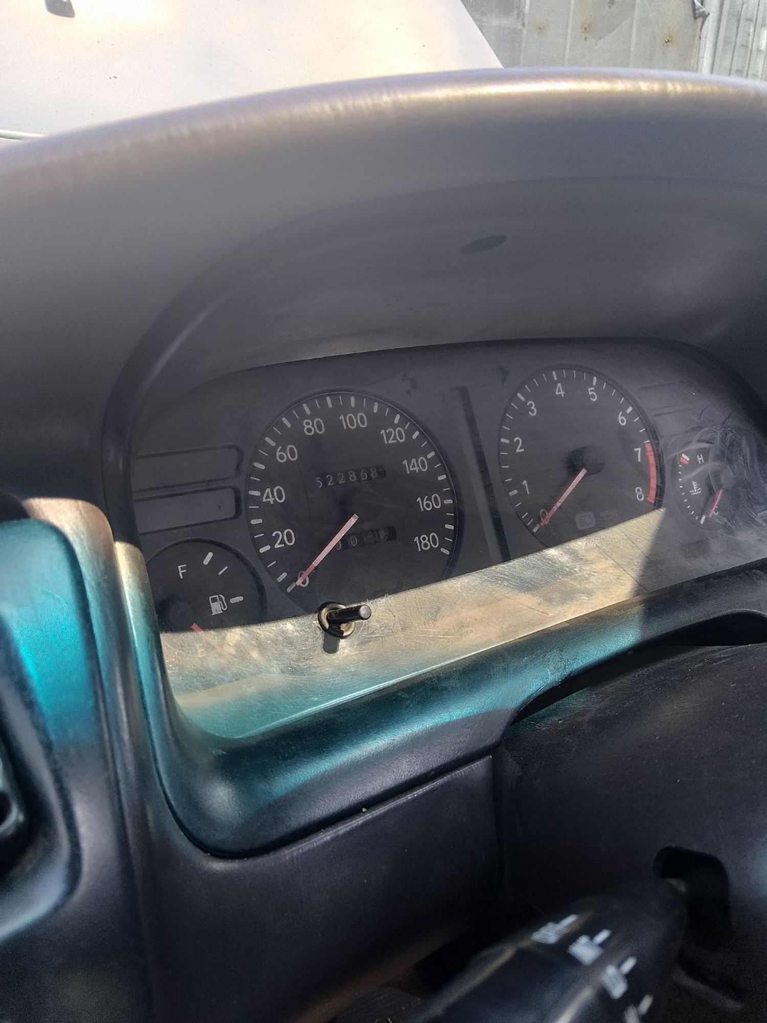 https://ycs.partsauto.market/partsauto-images/thmbs/userImages/7ed63c96fe685f431889ec34ef8f13b8/part/ec525b0b-7957-4014-a212-09e213e1e5ad_1784184406449.jpg