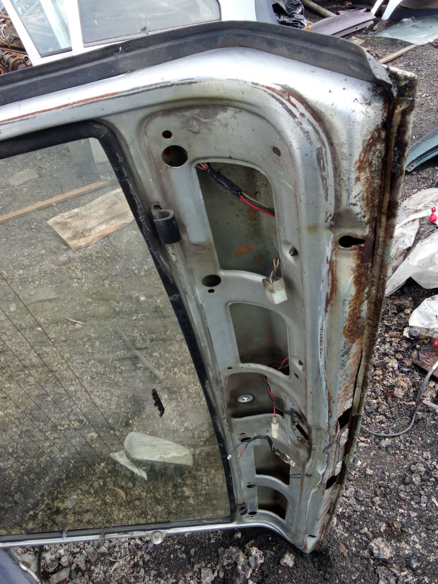 https://ycs.partsauto.market/partsauto-images/thmbs/userImages/7ed63c96fe685f431889ec34ef8f13b8/part/eebf8472-297f-4e53-bf43-5c9b7888f1d5_1777276957681.jpg
