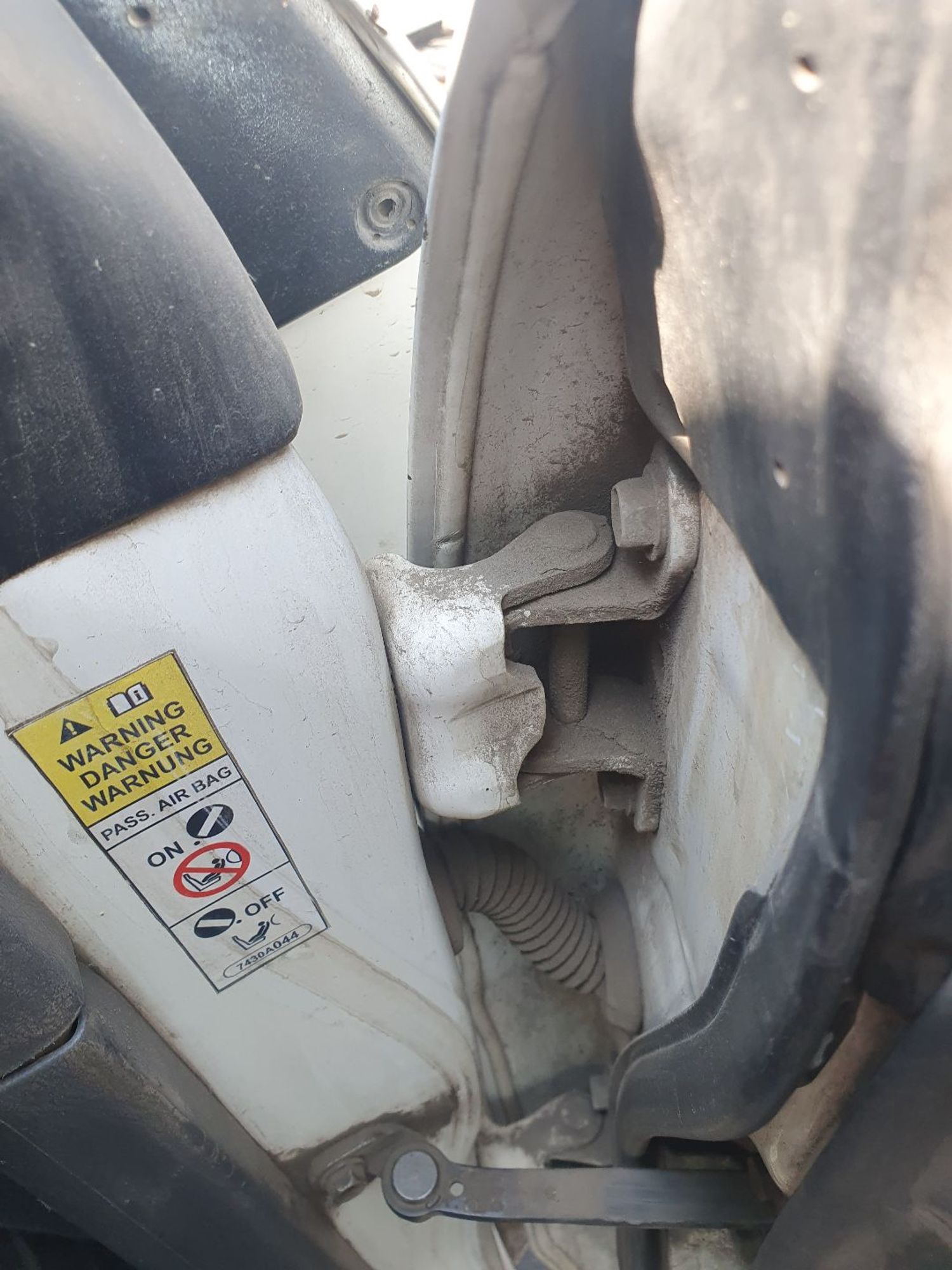 https://ycs.partsauto.market/partsauto-images/thmbs/userImages/7ed63c96fe685f431889ec34ef8f13b8/part/efdaa28f-42ce-44a7-95d3-6f5ae181eed0_1782113832873.jpg