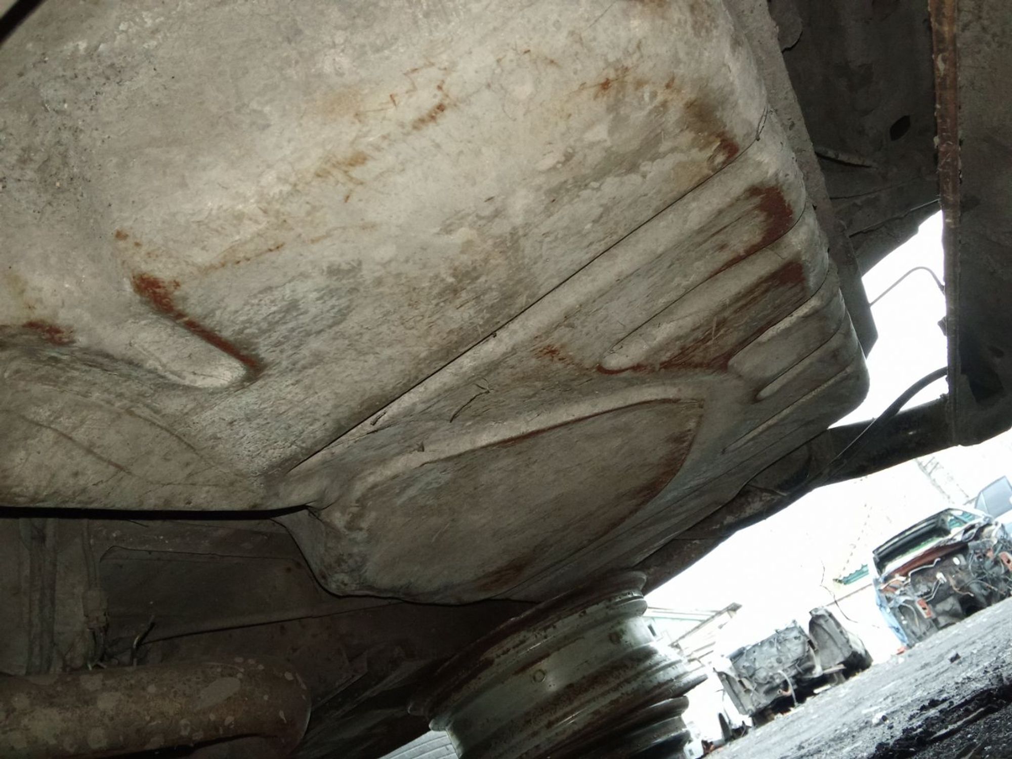 https://ycs.partsauto.market/partsauto-images/thmbs/userImages/7ed63c96fe685f431889ec34ef8f13b8/part/f13c58ca-7b6e-423d-b367-e92c30fa2ba1_1779021916543.jpg