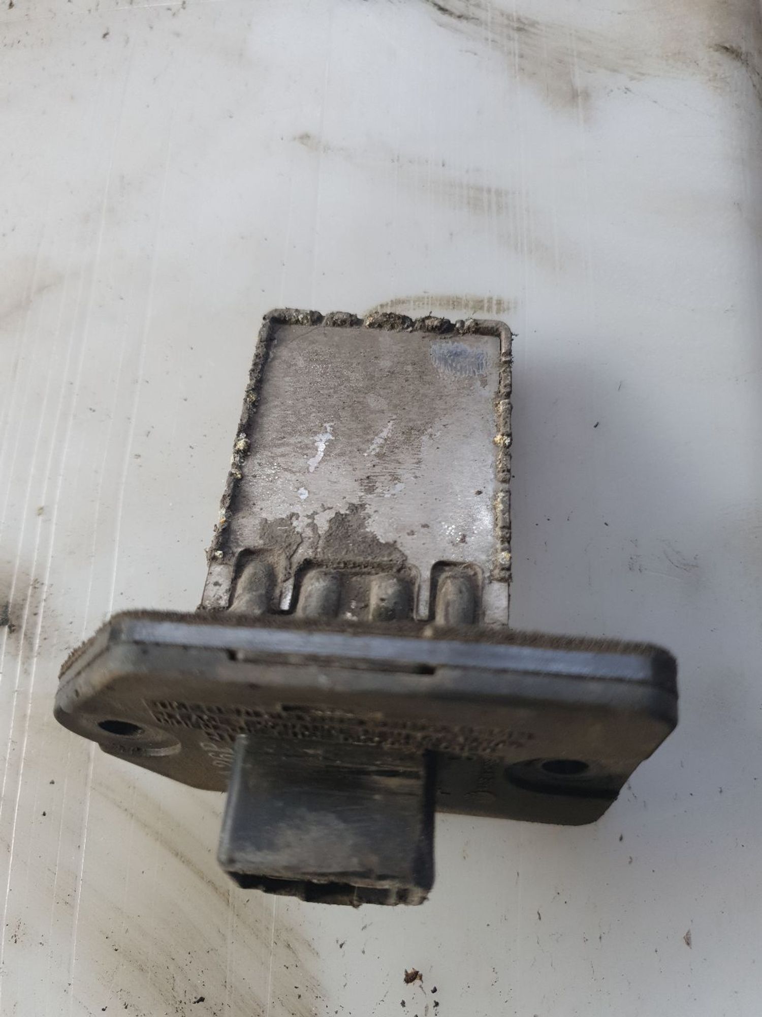 https://ycs.partsauto.market/partsauto-images/thmbs/userImages/7ed63c96fe685f431889ec34ef8f13b8/part/f1645d39-c522-41b5-a33e-9291cb39a420_1785750399591.jpg