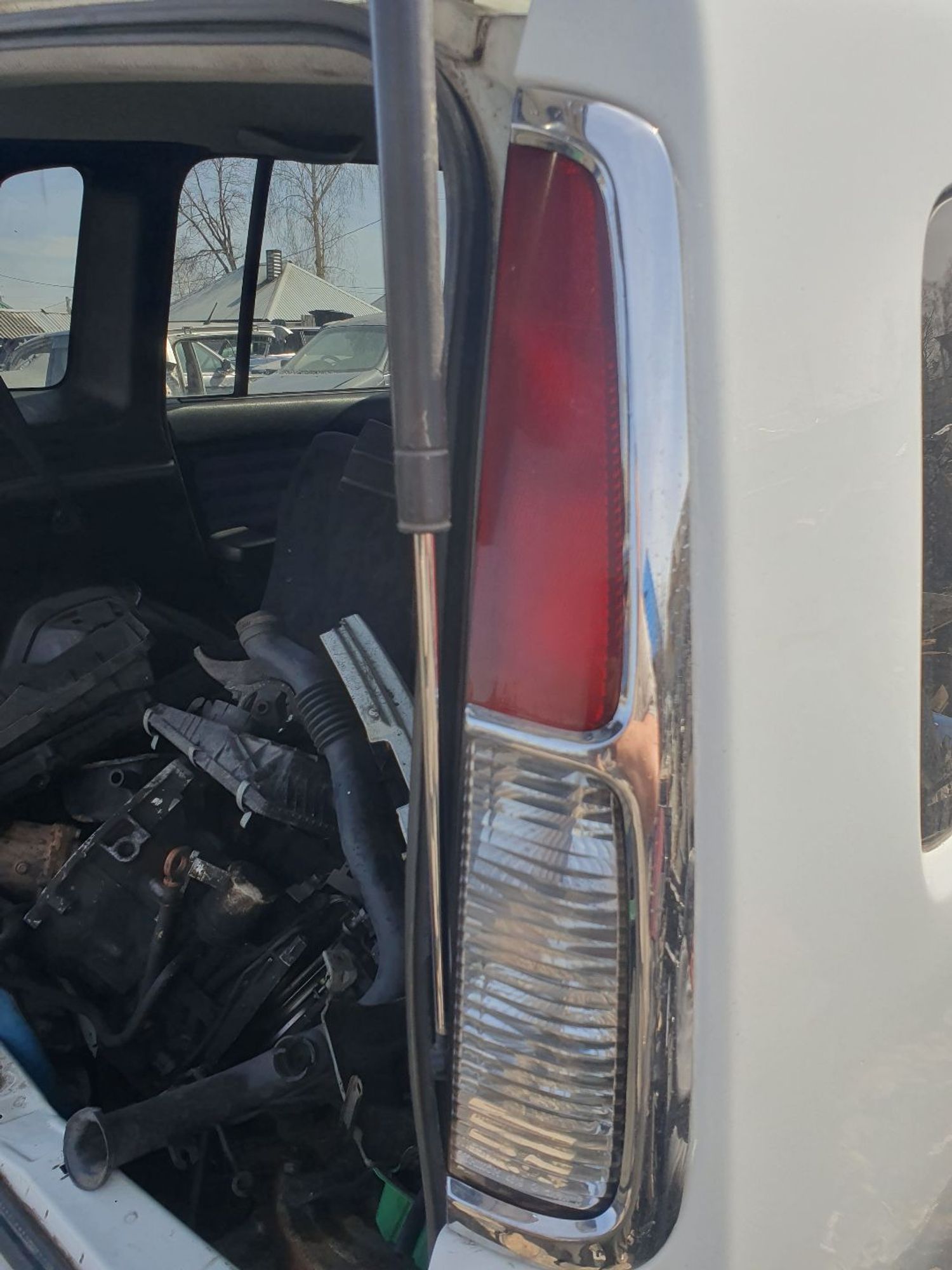 https://ycs.partsauto.market/partsauto-images/thmbs/userImages/7ed63c96fe685f431889ec34ef8f13b8/part/f256ba95-37d0-4ce2-bbc4-9efad647e962_1777536609152.jpg