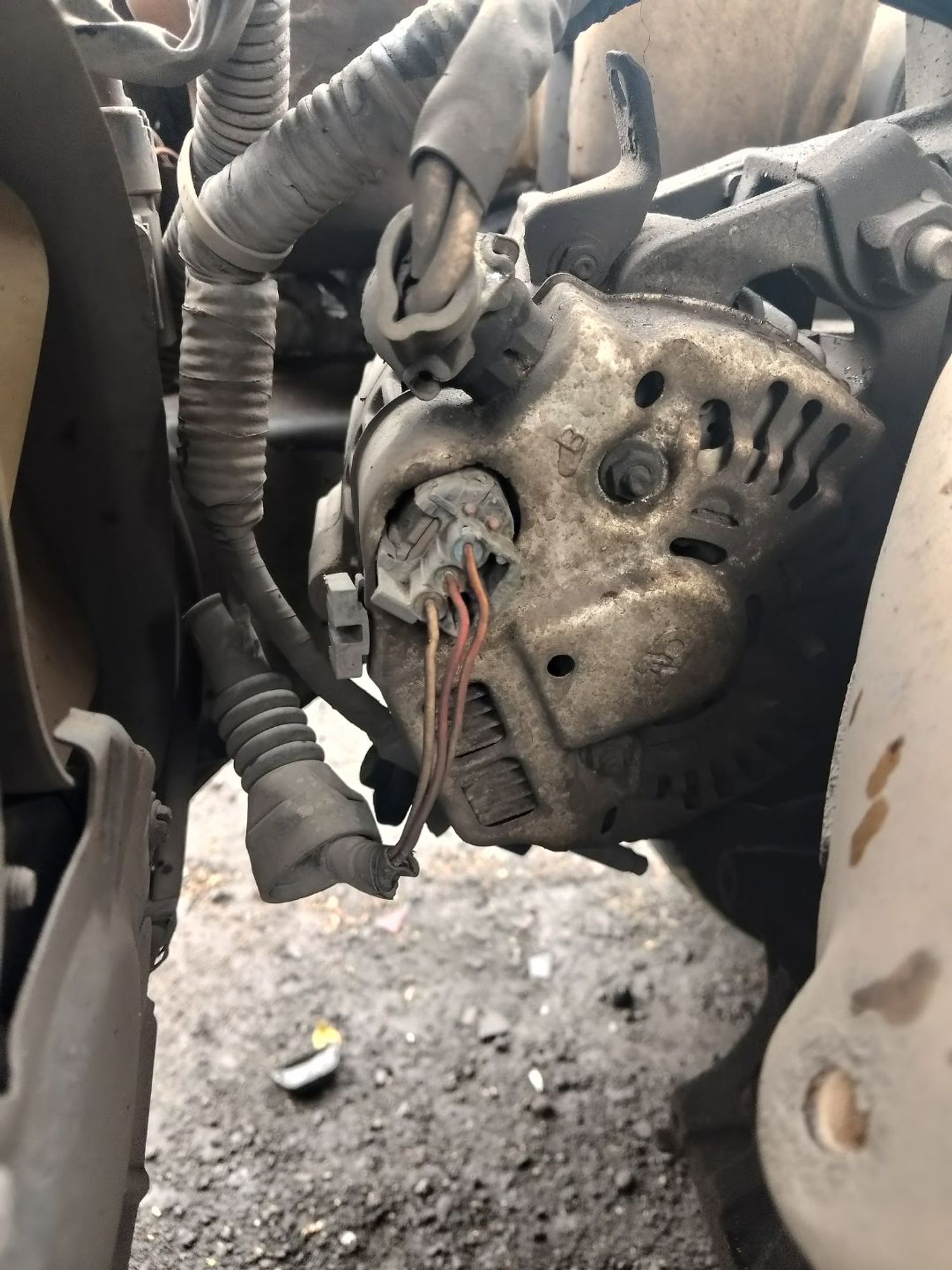 https://ycs.partsauto.market/partsauto-images/thmbs/userImages/7ed63c96fe685f431889ec34ef8f13b8/part/f447b6fe-4af5-4e0b-99af-e47f094b620c_1785225524757.jpg