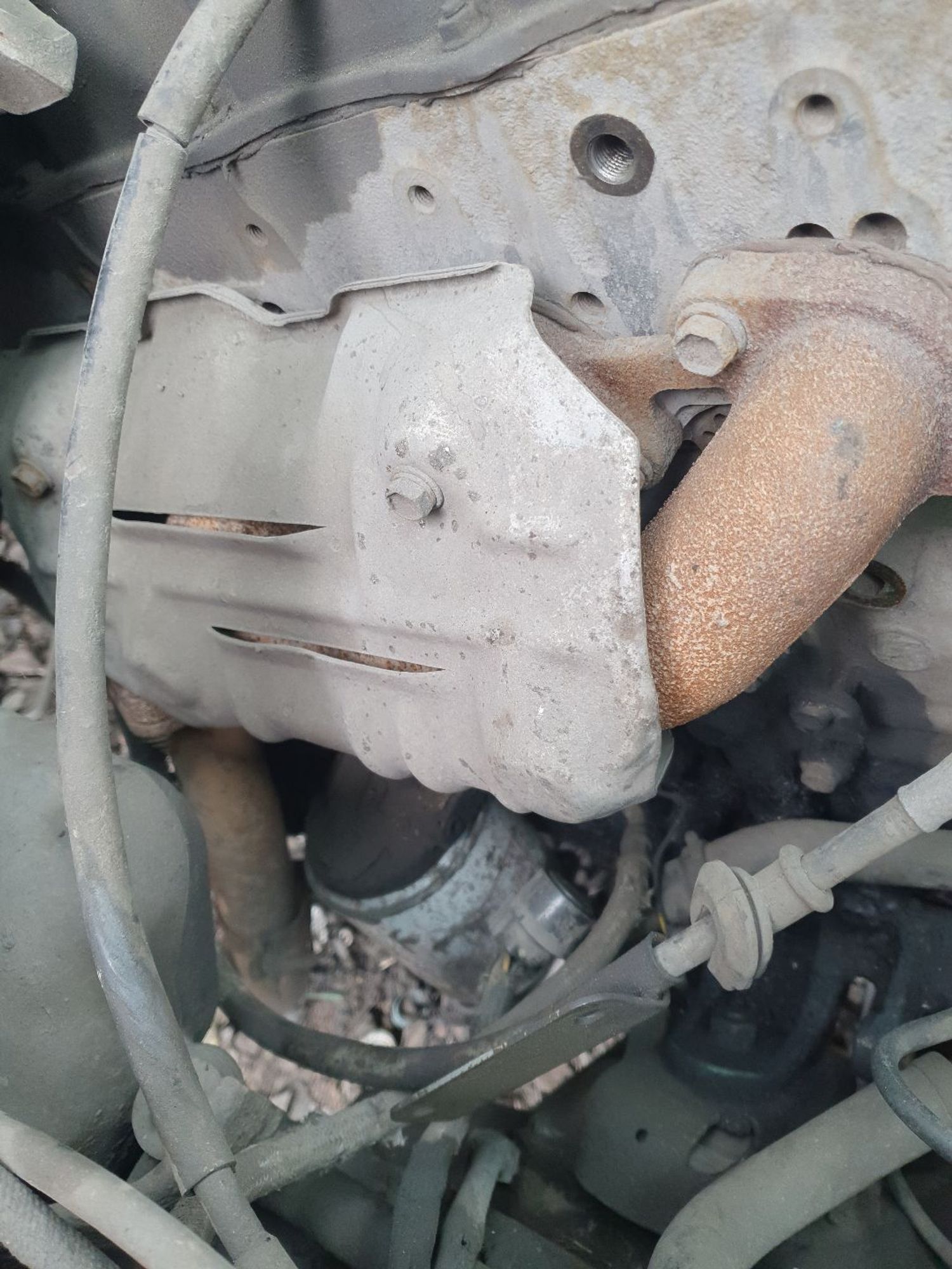 https://ycs.partsauto.market/partsauto-images/thmbs/userImages/7ed63c96fe685f431889ec34ef8f13b8/part/f4f1507f-ded2-4d44-a863-d8f12264c172_1778731987595.jpg