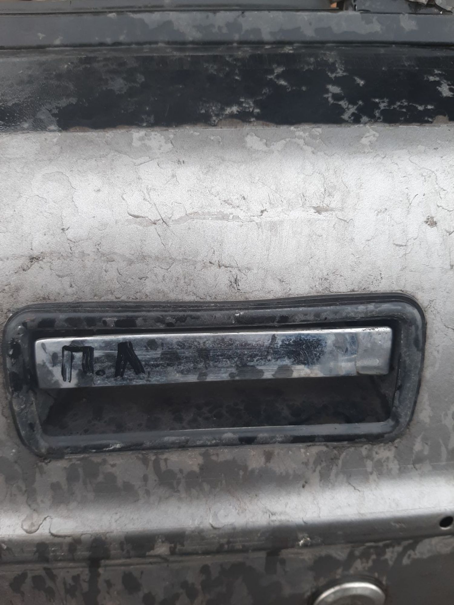 https://ycs.partsauto.market/partsauto-images/thmbs/userImages/7ed63c96fe685f431889ec34ef8f13b8/part/f7678dd0-26ab-4ee5-b9d1-89b1b01239b6_1777262245305.jpg