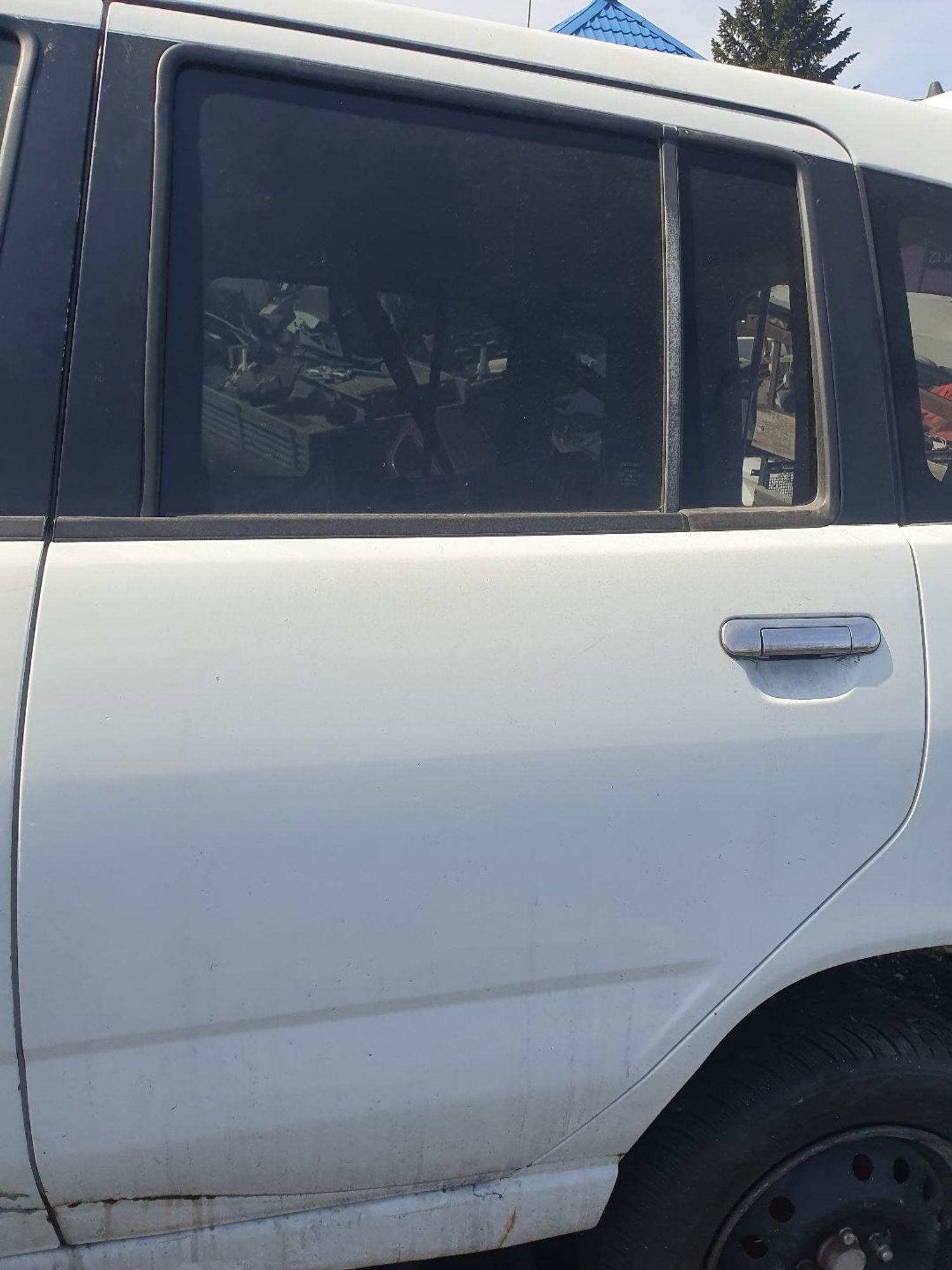 https://ycs.partsauto.market/partsauto-images/thmbs/userImages/7ed63c96fe685f431889ec34ef8f13b8/part/f8398613-e4b5-45d3-9c25-330a539479ff_1777535167947.jpg