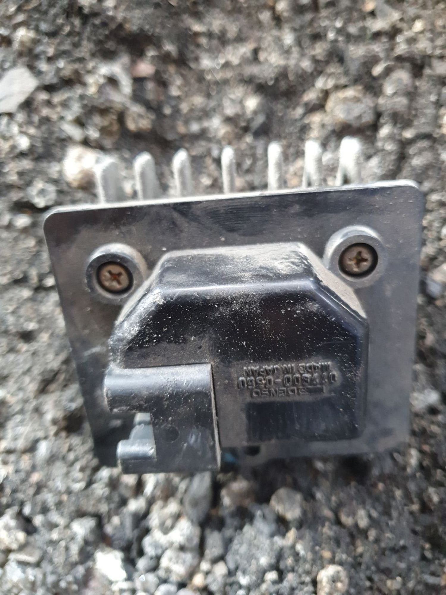 https://ycs.partsauto.market/partsauto-images/thmbs/userImages/7ed63c96fe685f431889ec34ef8f13b8/part/f9c85594-64e3-4667-873d-3a2e29be75eb_1785752774924.jpg